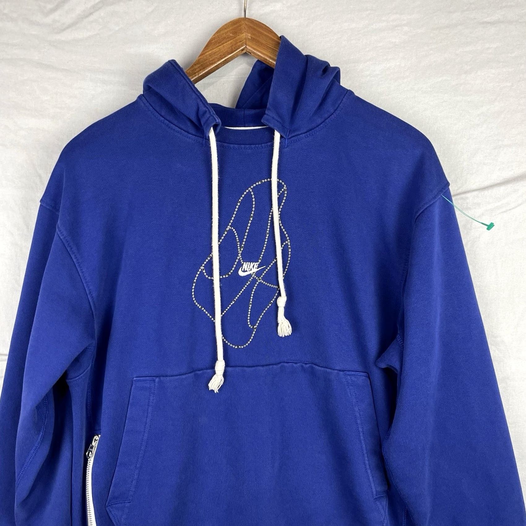 Nike Nike Hoodie Mens Small Blue Dri Fit Standard Issue Sweatshirt DQ6103-455 Size US S / EU 44-46 / 1 - 4 Thumbnail