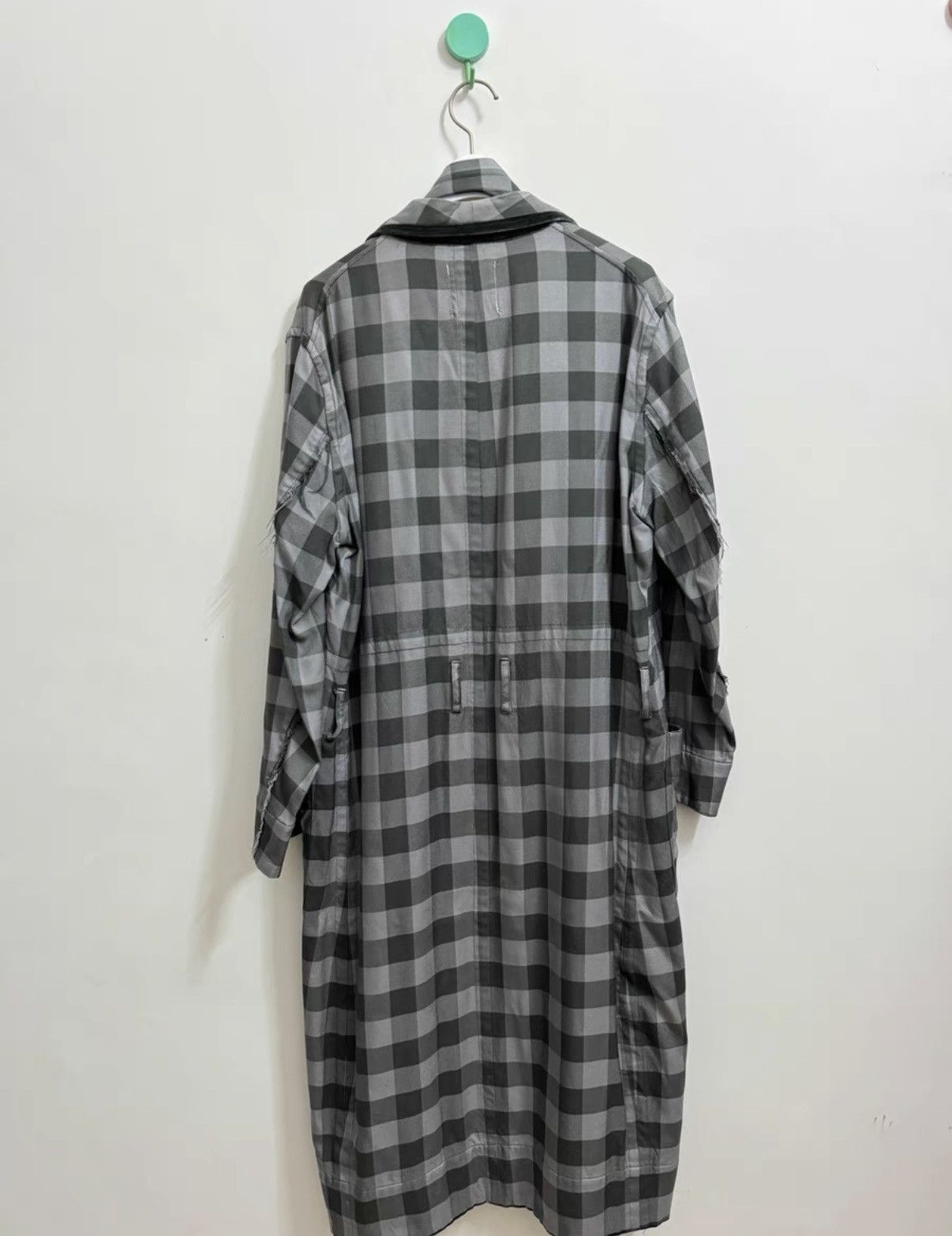 Takahiromiyashita The Soloist. TAKAHIROMIYASHITA THE SOLOIST takahiro miyashita robe coat Size US S / EU 44-46 / 1 - 2 Thumbnail