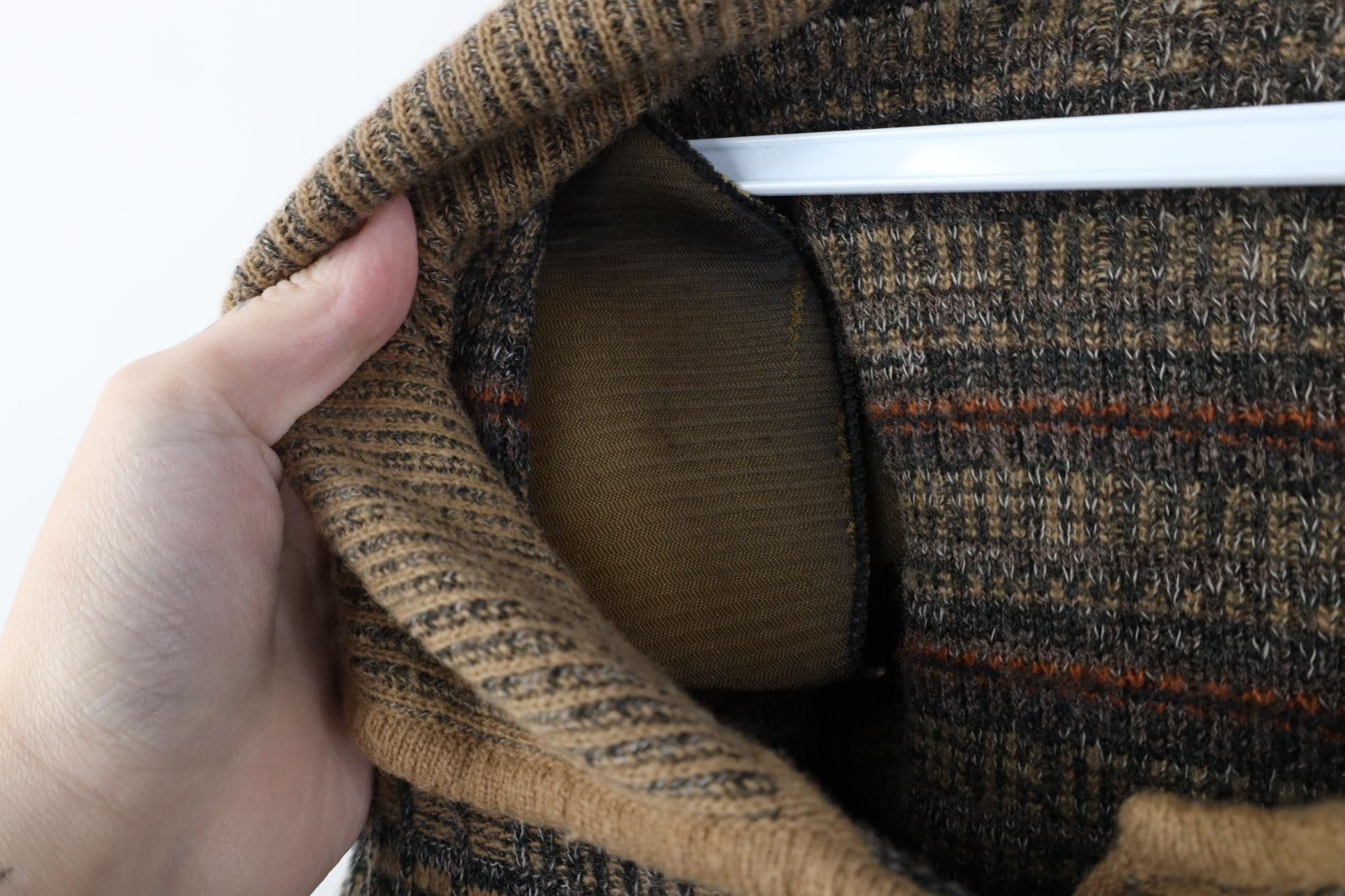 Vintage Vintage 90s Coogi Style Earth Tone Collared Cardigan Sweater Size XL / US 12-14 / IT 48-50 - 8 Thumbnail