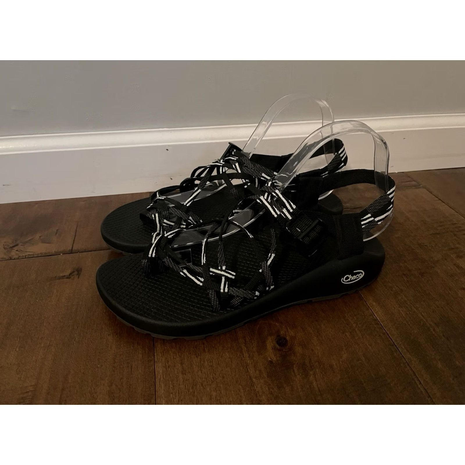 Chaco Chaco Sandals Zx/3 Classic Scatter Black White Toe Loop Hiking Women's 10 Size US 10 / IT 40 - 4 Thumbnail