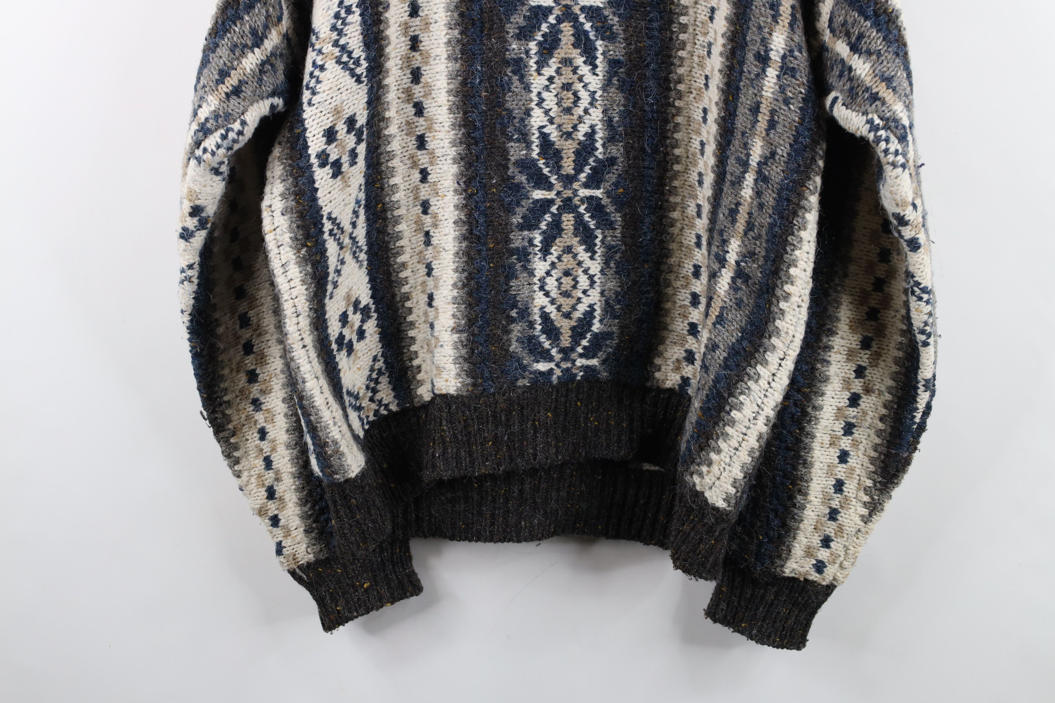 Vintage Vintage 90s Streetwear Heavy Blend Knit Fair Isle Sweater Size US M / EU 48-50 / 2 - 9 Thumbnail