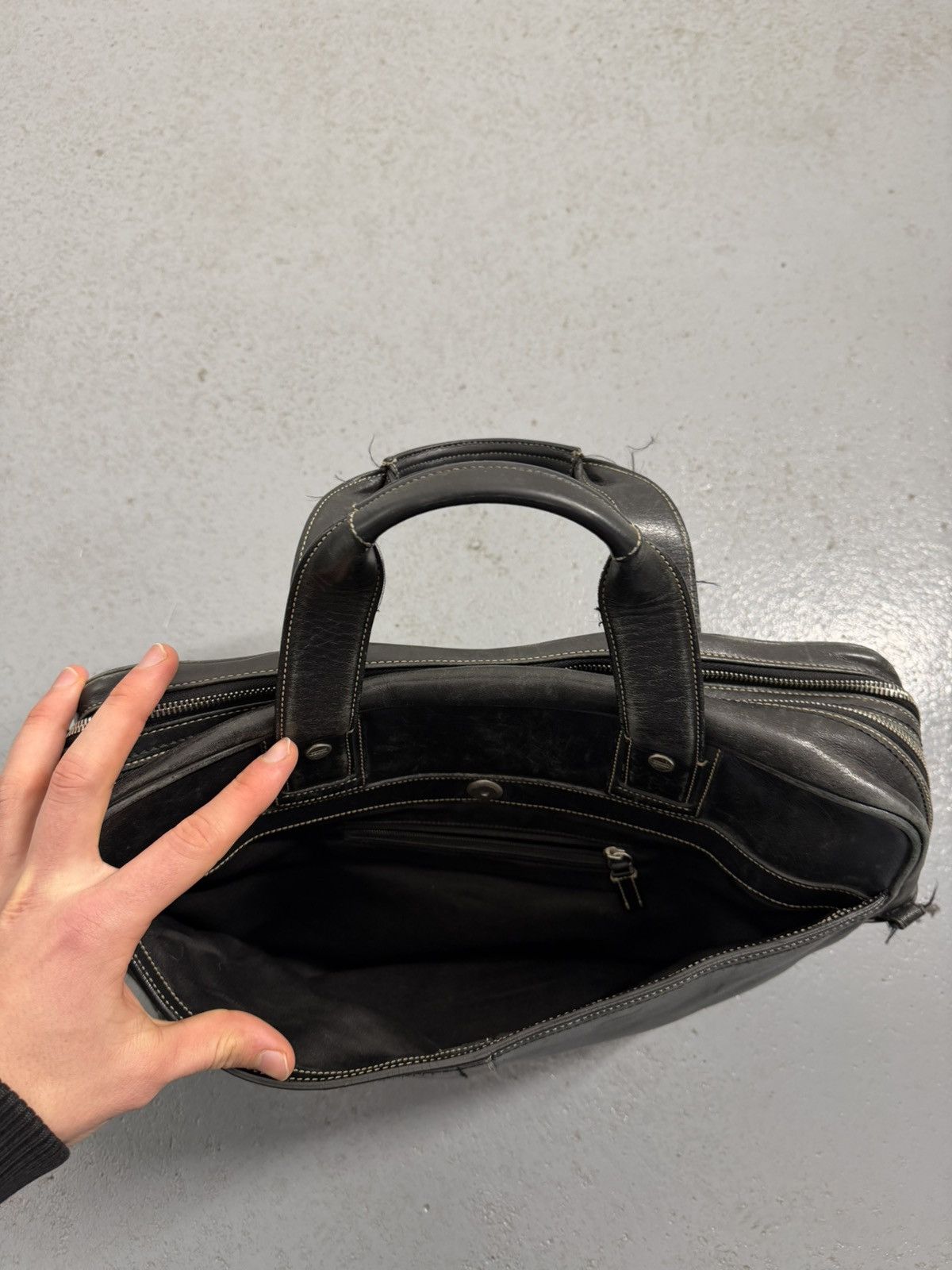 Coach Avant-garde Coach Dense Leather Handbag Size ONE SIZE - 10 Thumbnail