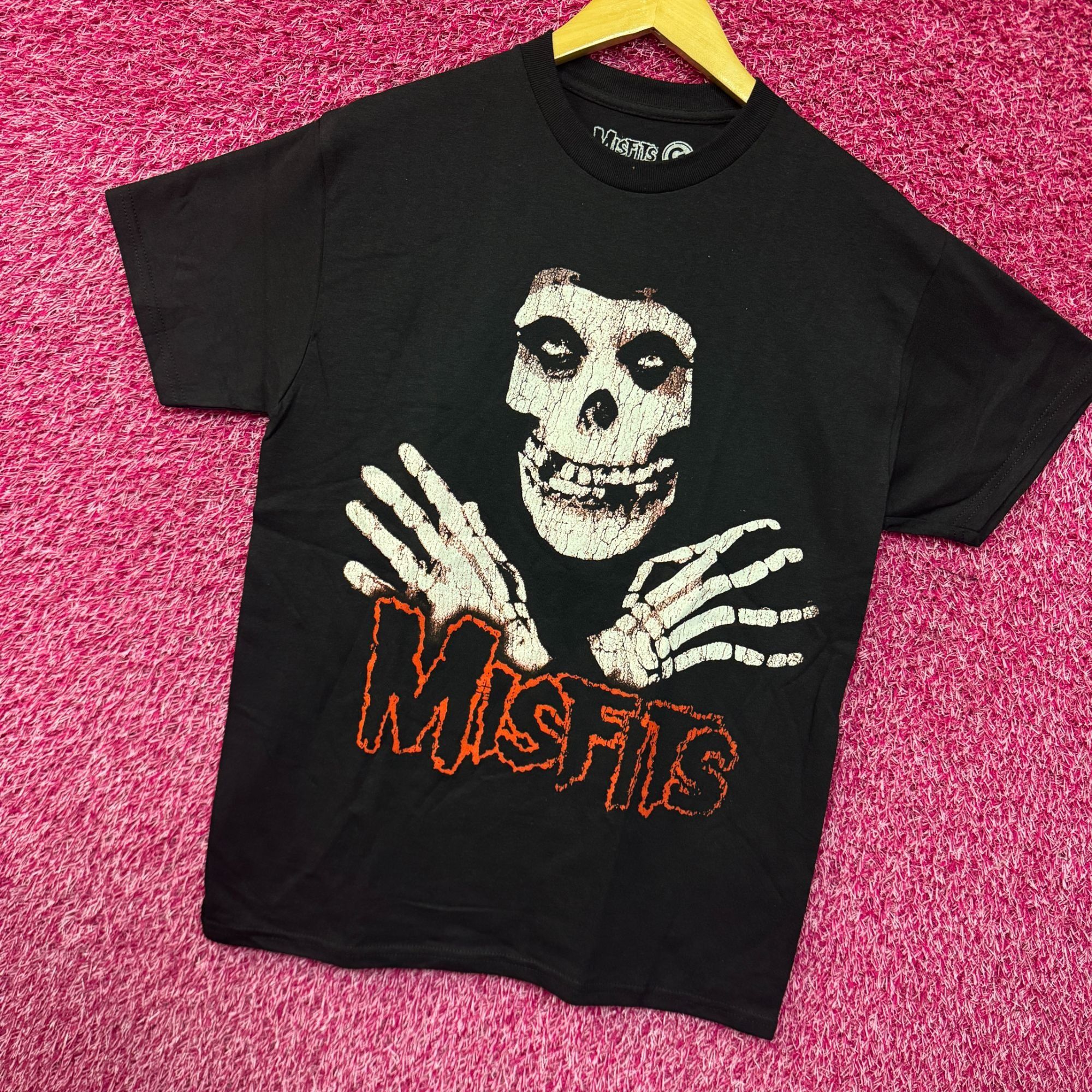 Misfits Misfits Crossed Arms Crimson Ghost Horror Punk Band Tee M Size US M / EU 48-50 / 2 - 3 Thumbnail
