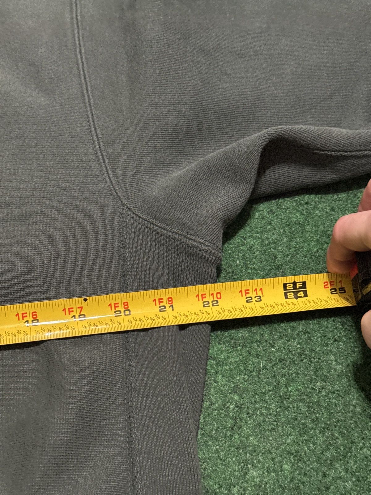 Champion Vintage 90s Champion Reverse Weave Dark Green XL Sweatshirt Size US XL / EU 56 / 4 - 5 Thumbnail
