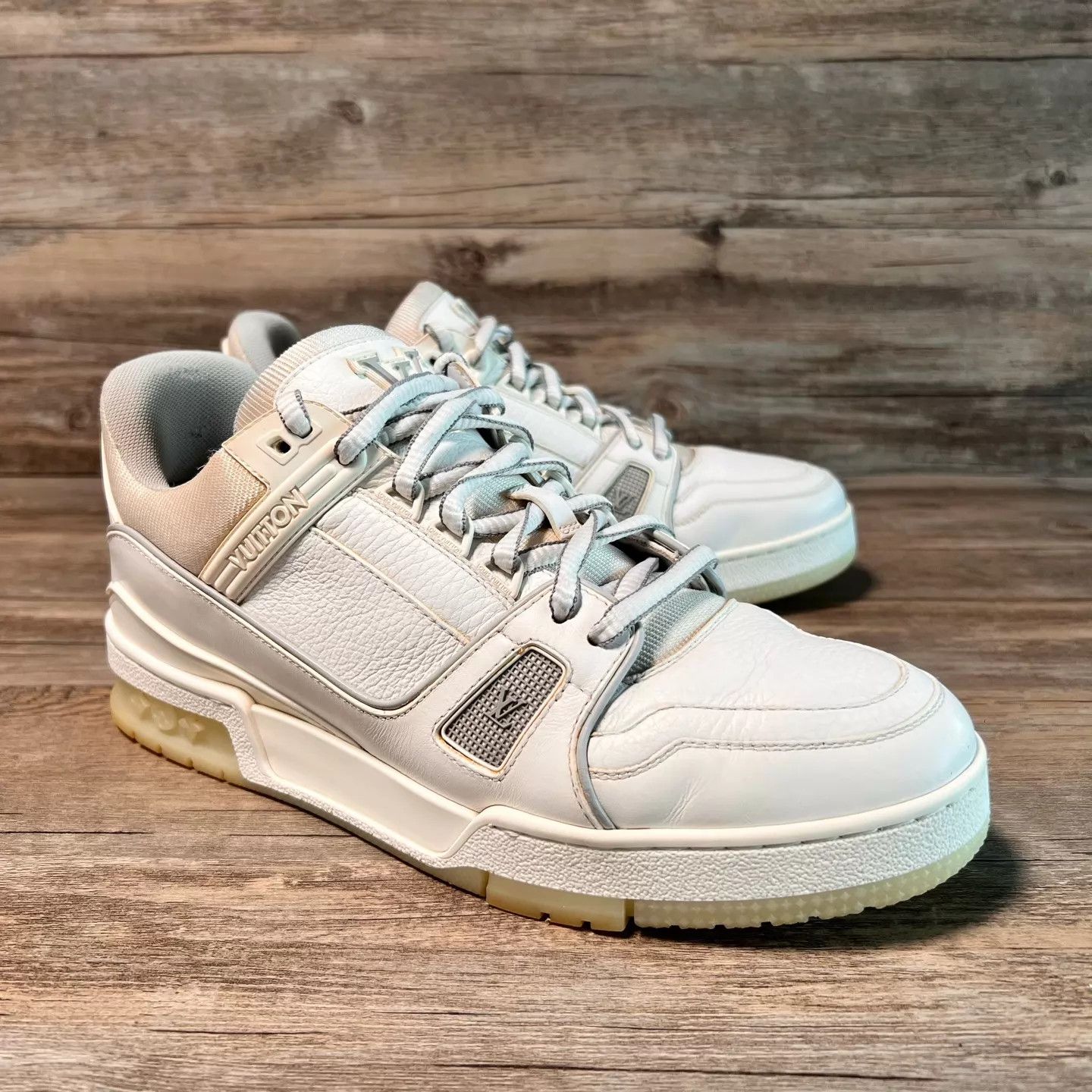 Louis Vuitton LV Trainer OG White Cement UK7 (41) 97new Size US 8 / EU 41 - 2 Thumbnail