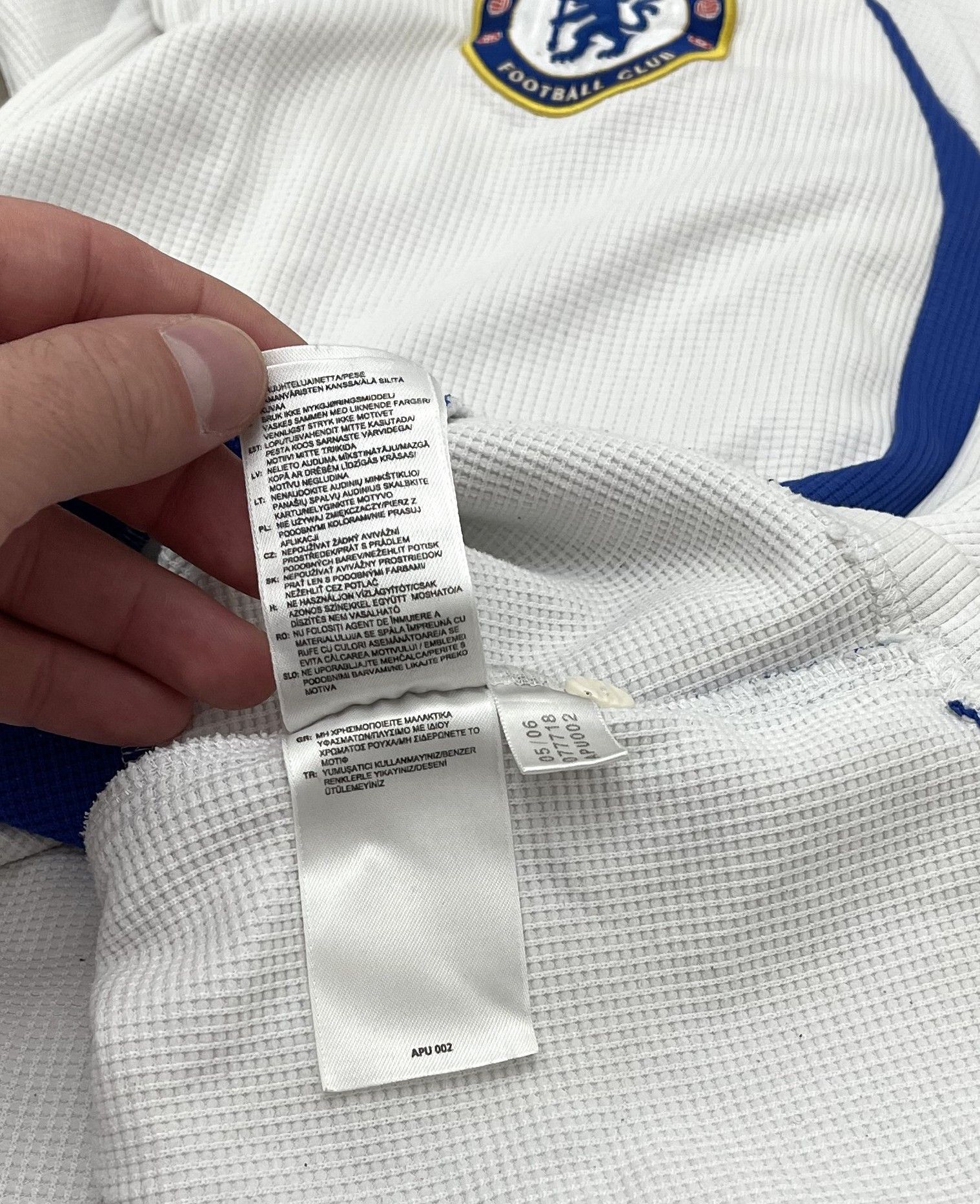 Adidas Adidas CHELSEA FOOTBALL CLUB Size US XL / EU 56 / 4 - 6 Thumbnail