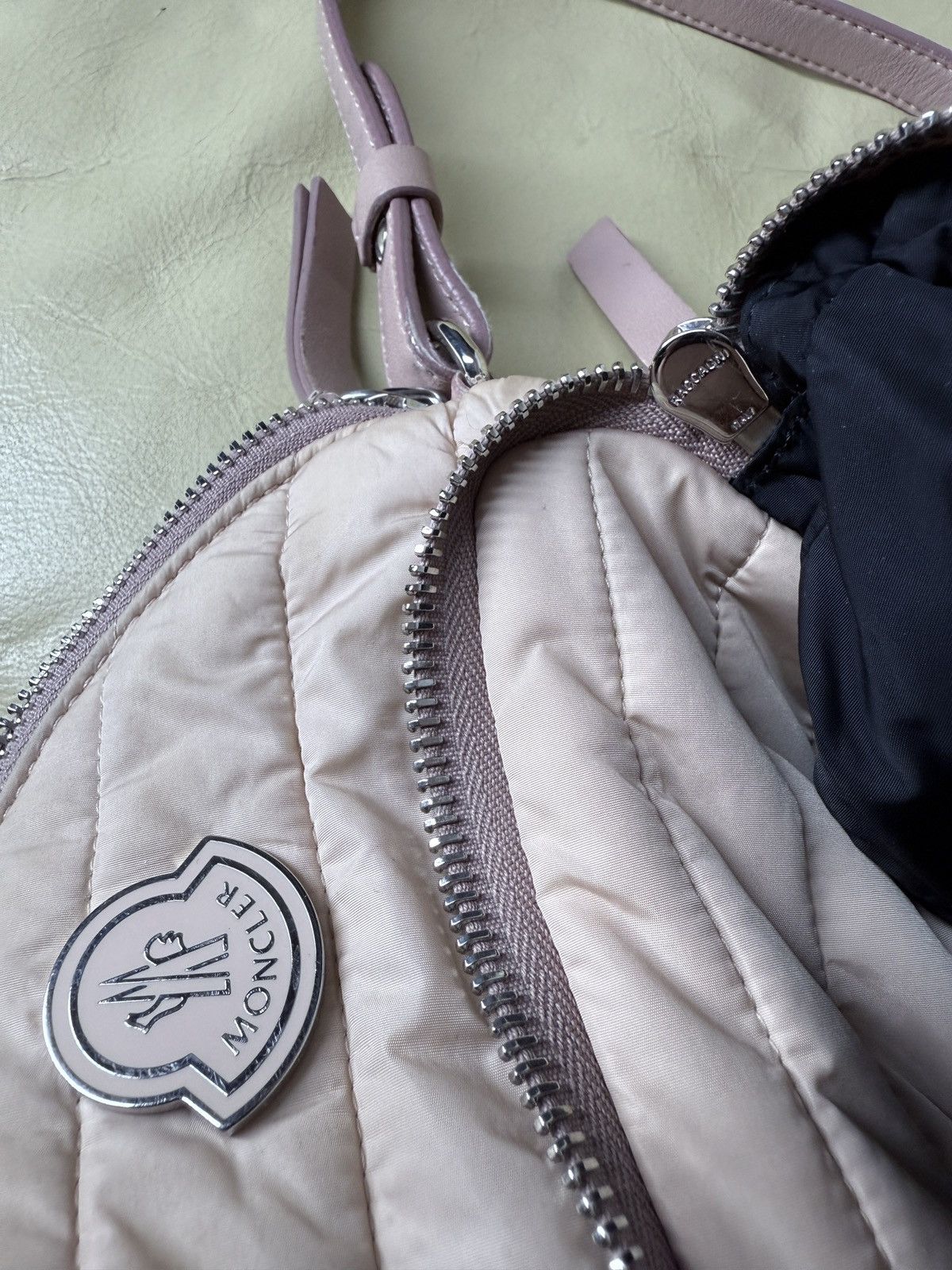Moncler Moncler Killia Crossbody Puffer bag Light pink Size ONE SIZE - 21 Thumbnail