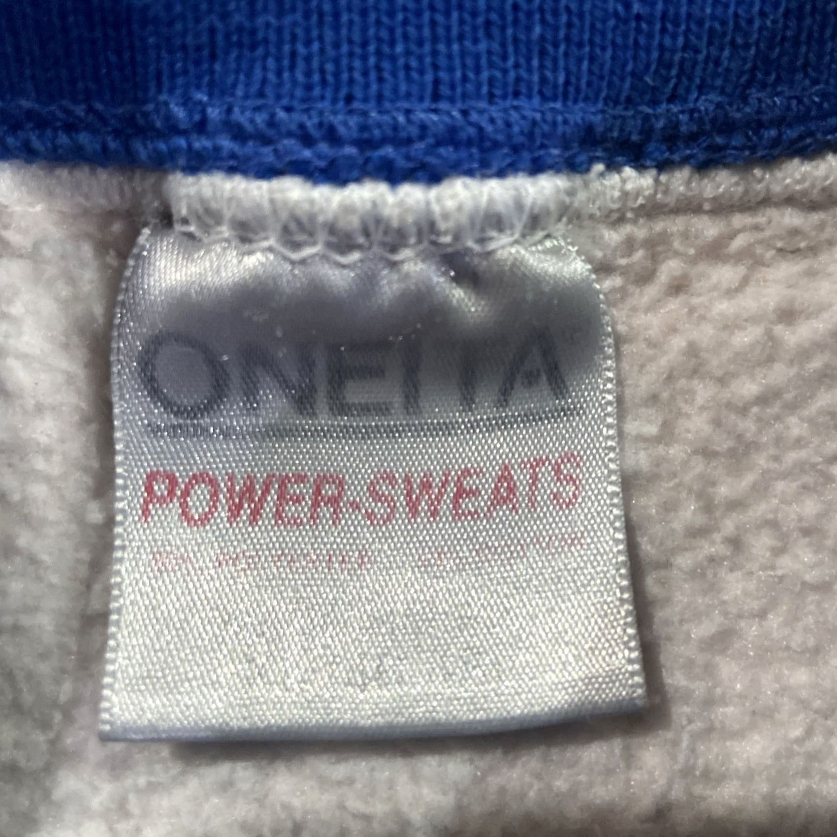Vintage VINTAGE Oneita Sweatshirt Sweatshirt White XL Relaxed Fit 80s Graphic Print Cat Dog Christmas Animals Crew Neck Pullover Women Size XL / US 12-14 / IT 48-50 - 5 Thumbnail