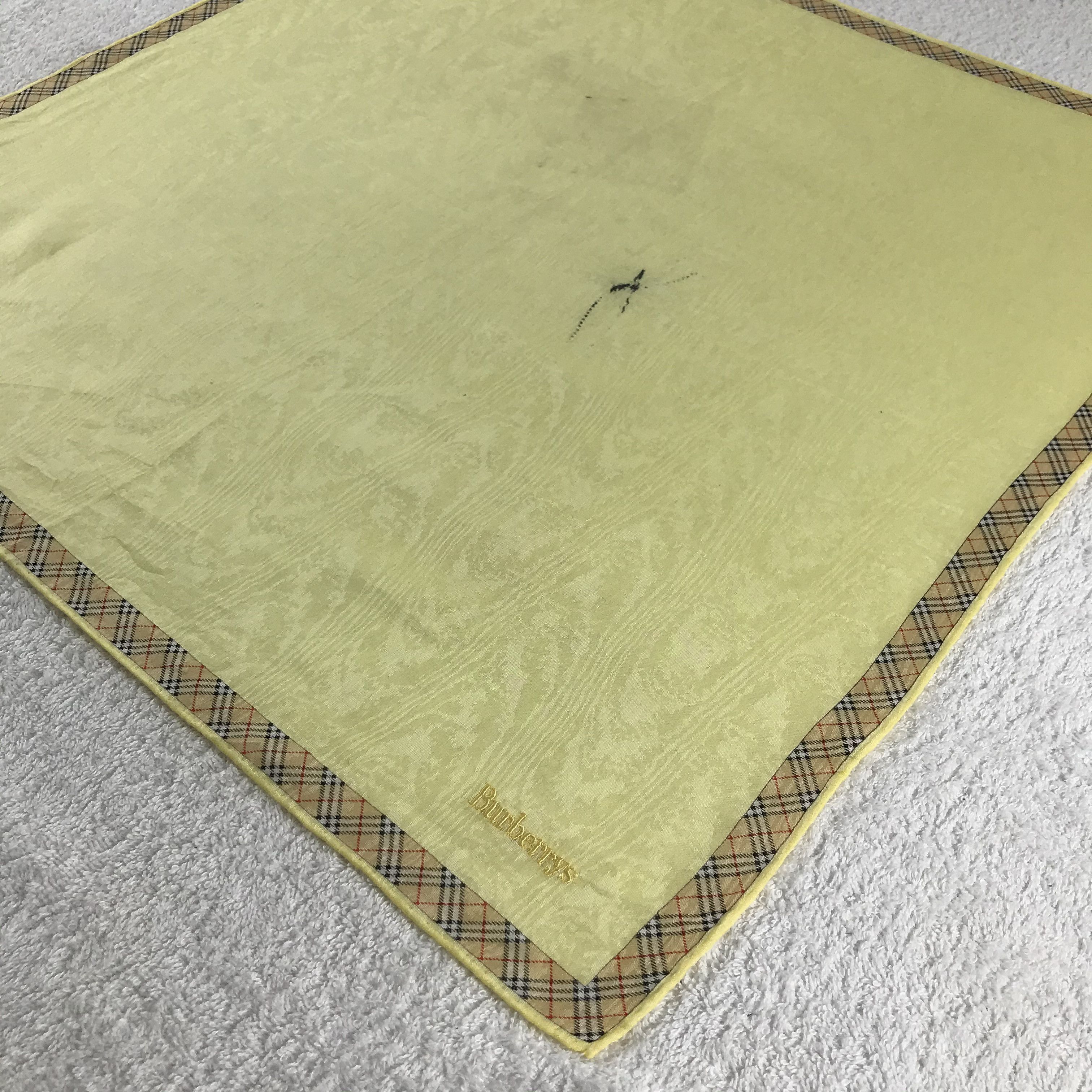 Burberry × Vintage Burberry Bandana / Handkerchief / Neckerchief - S104 Size ONE SIZE - 2 Thumbnail