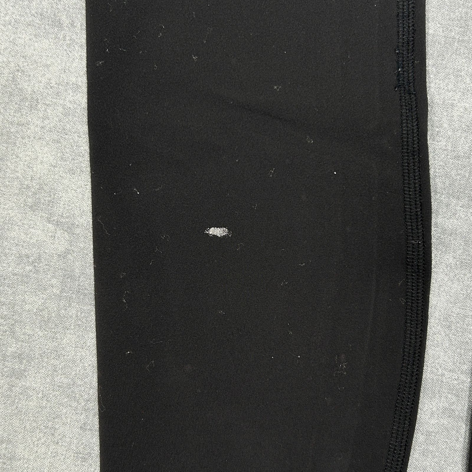 Lululemon Lululemon All The Right Places workout leggings Tight wms 0 Size 25" / US 0 / IT 36 - 3 Thumbnail