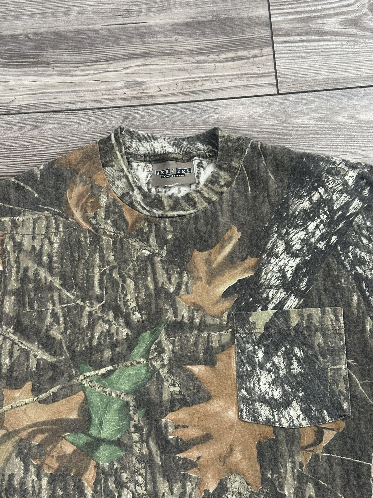 Jerzees Y2K Jerzees Real Tree Camo Pocket Longsleeve Size US M / EU 48-50 / 2 - 2 Thumbnail