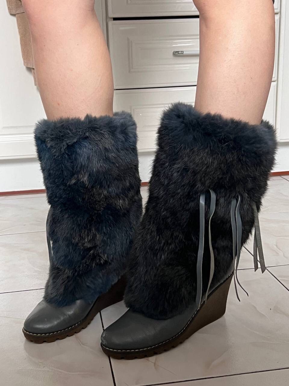 Yeti Fur Yeti Vintage Winter High Platform Boots Y2K 2000s FUR Size US 7 / IT 37 - 17 Thumbnail