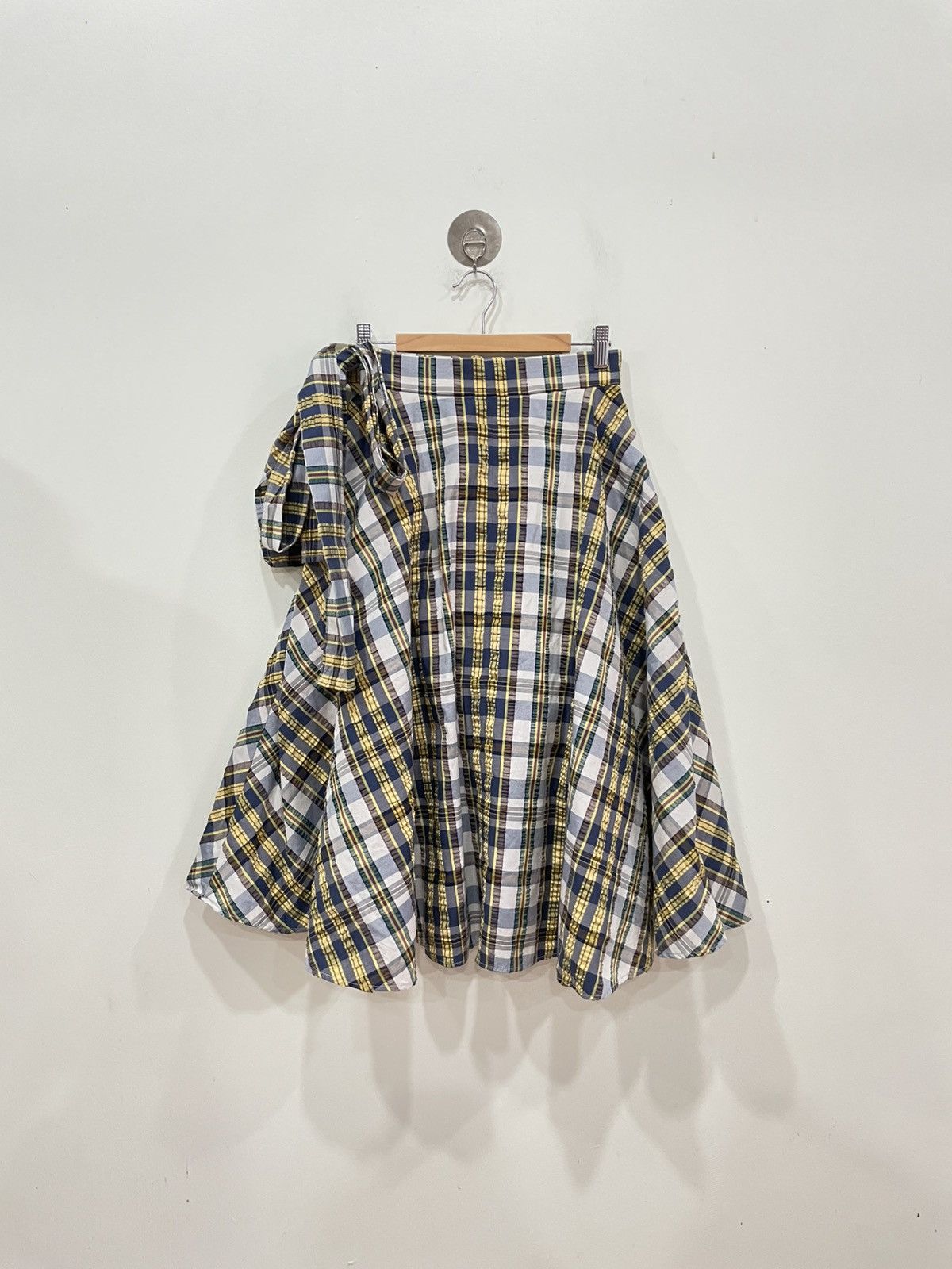 JW Anderson × Uniqlo JW Anderson X Uniqlo Skirt Size 26" / US 2 / IT 38 - 2 Thumbnail