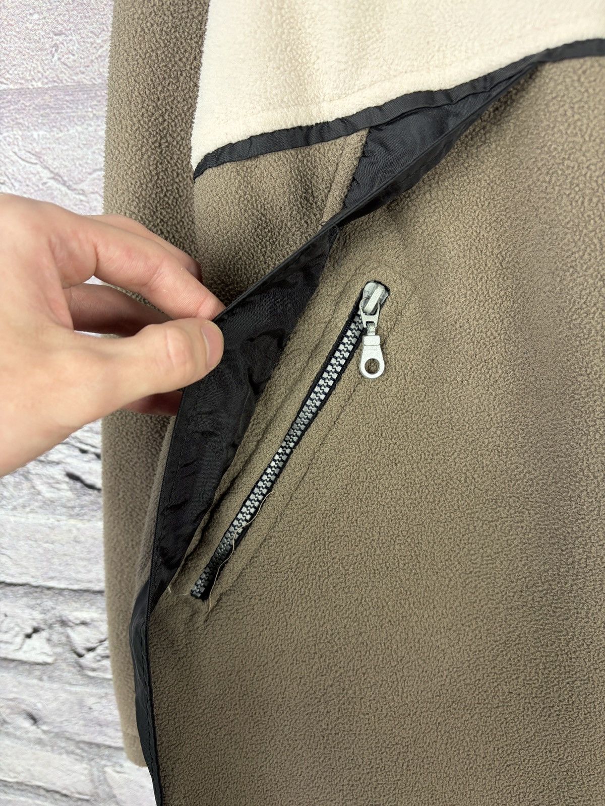 Nike Vintage rare wool sherpa sweater Nike big logo swoosh Size US L / EU 52-54 / 3 - 6 Thumbnail