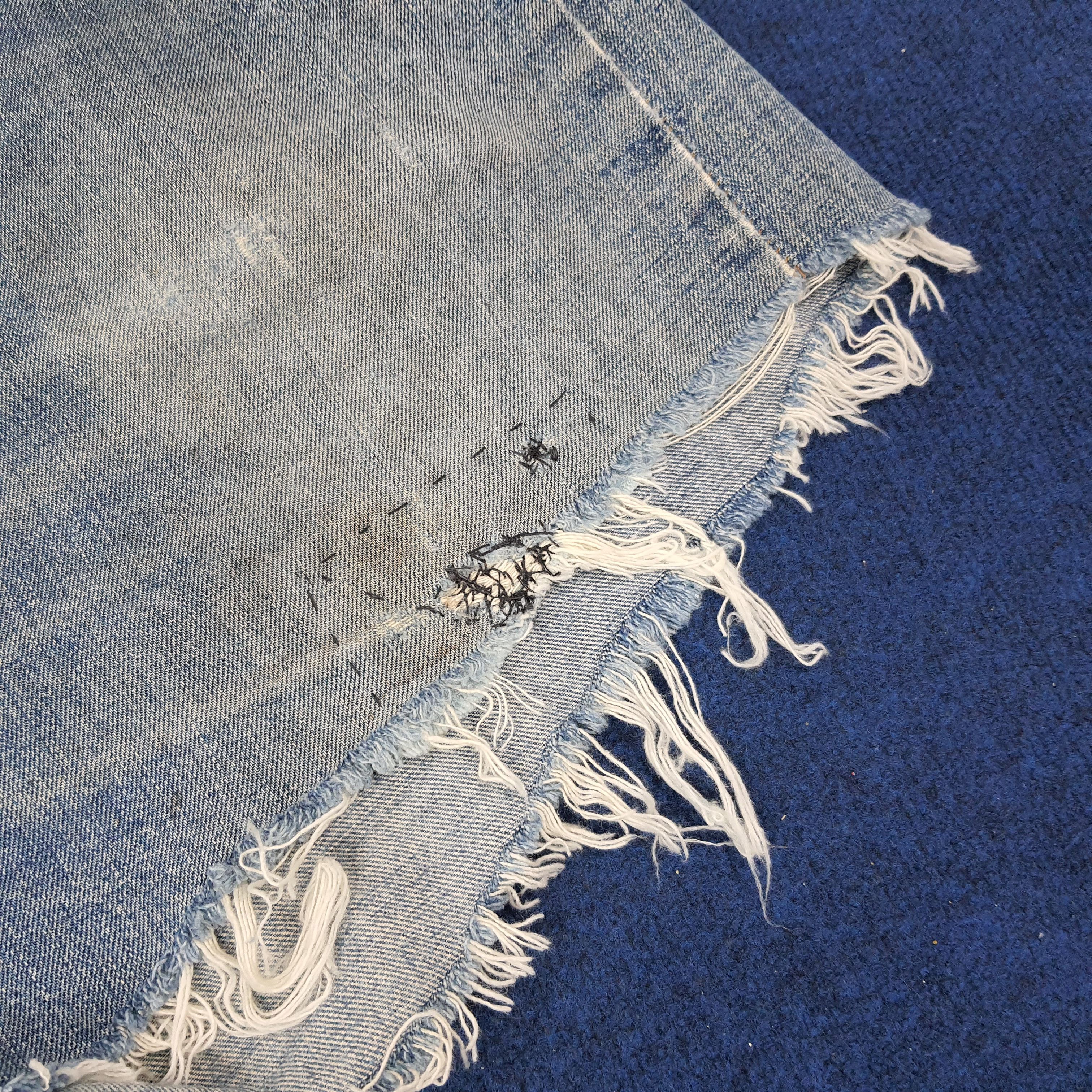 Vintage Levi's Strauss Short Denim Pants C235N31