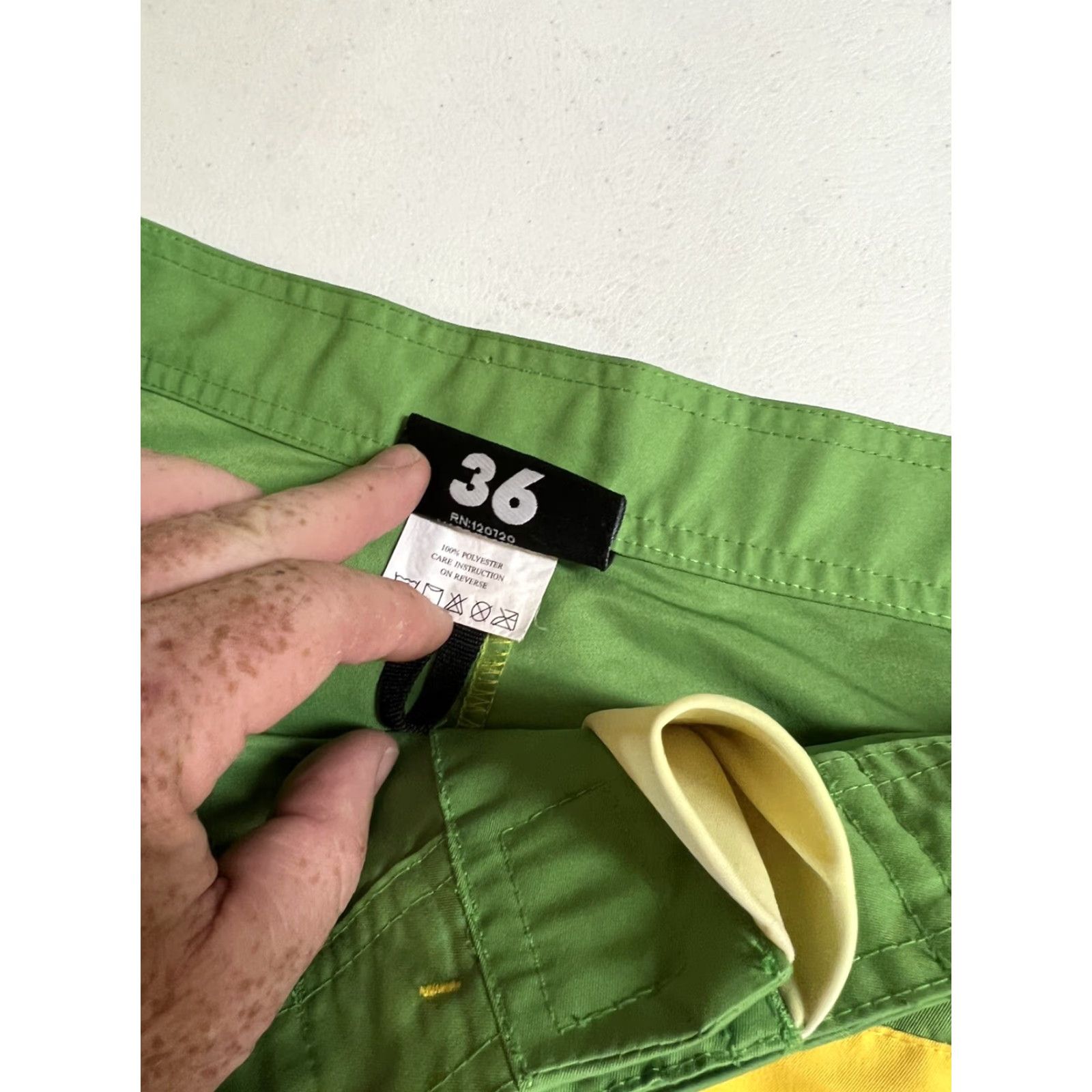 The Hundreds The Hundreds Board Shorts Surf Striped Green Yellow 37 Multicolor Men Regular Polyester Back Pocket Drawstring Surfing 90s? Size US 37 - 3 Thumbnail
