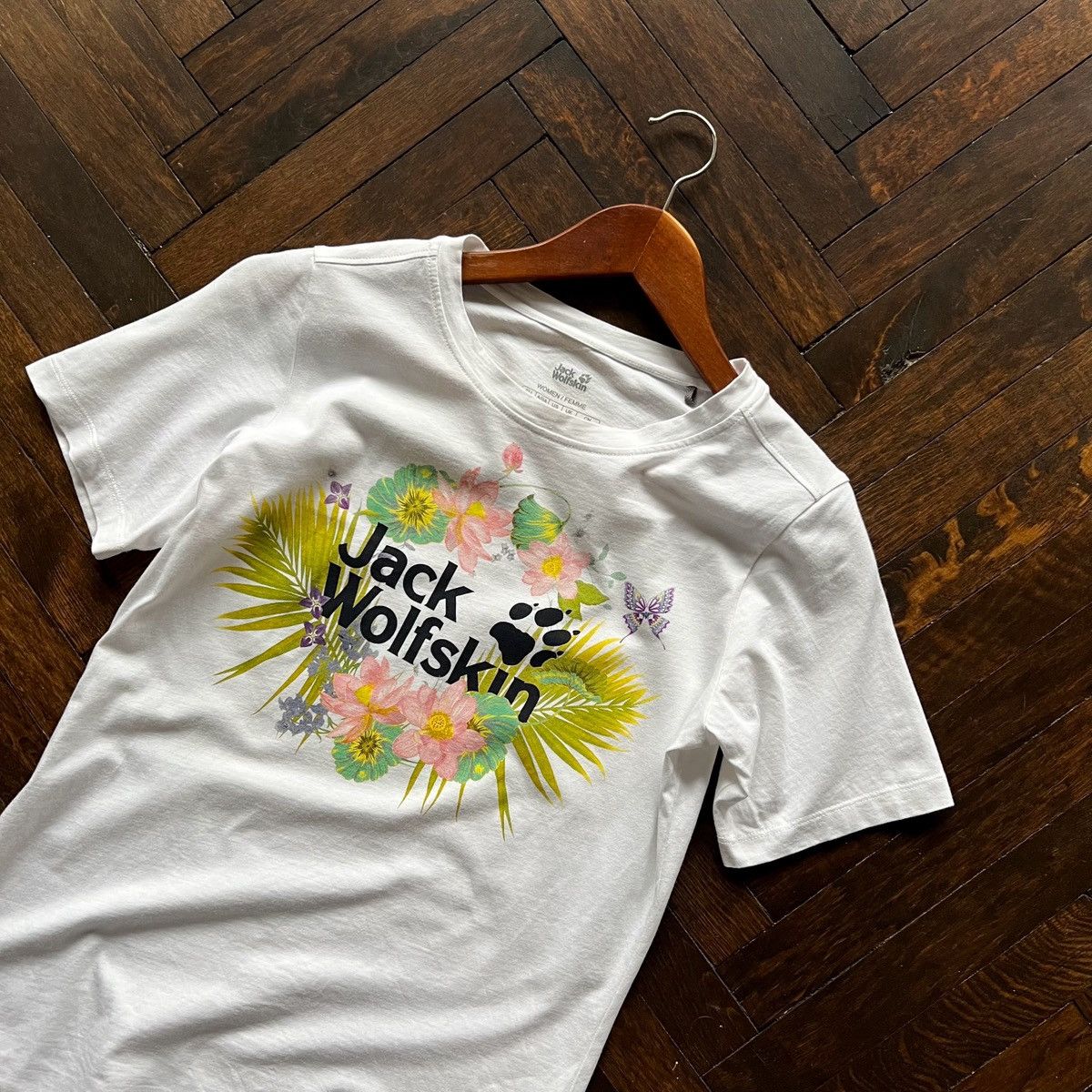 Jack Wolfskin Jack Wolfskin Womens White Short Sleeve Tee Paradise Logo Size S / US 4 / IT 40 - 2 Thumbnail