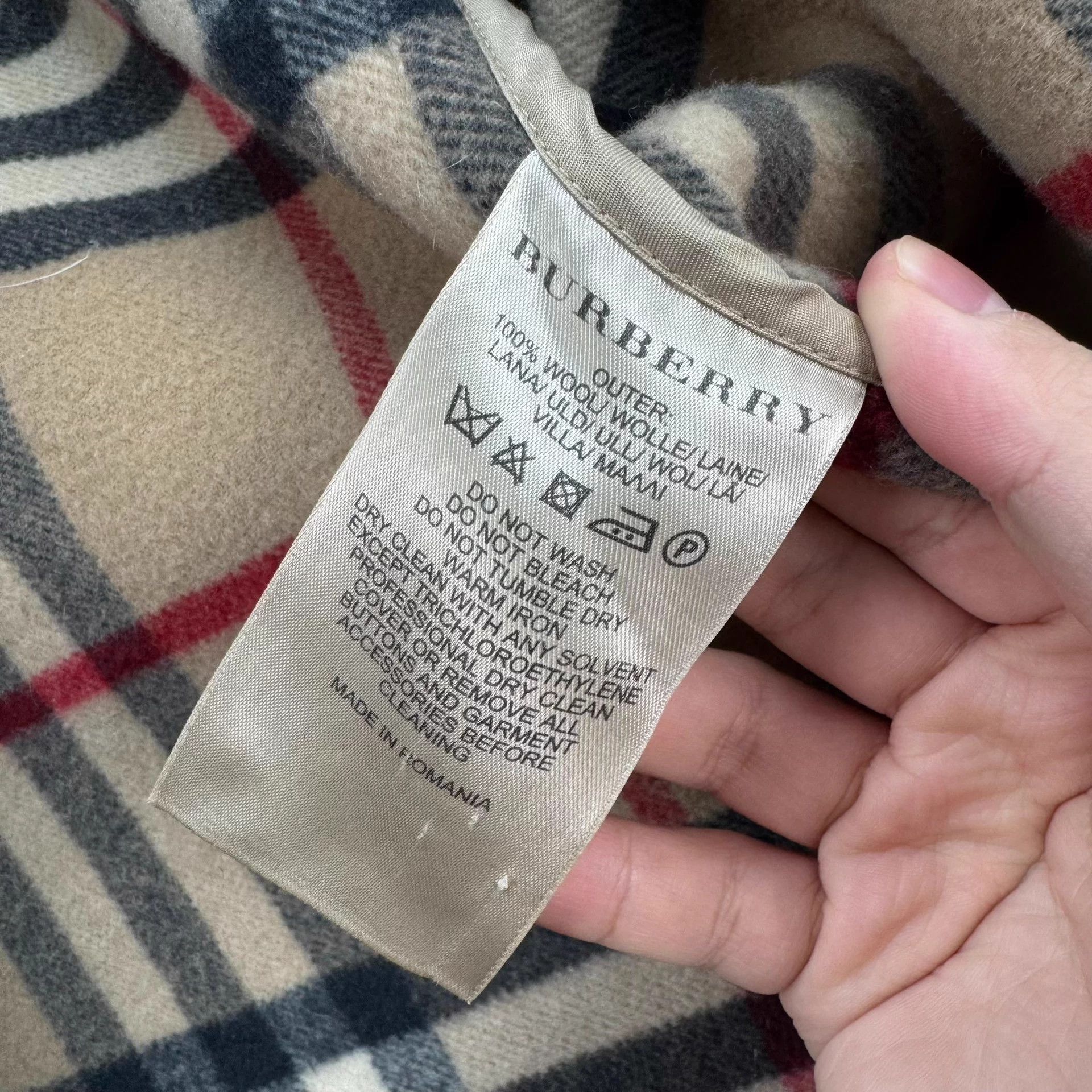 Burberry Burberry Camel Cashmere Horn Button Coat UK6 99New Size XS / US 0-2 / IT 36-38 - 7 Thumbnail