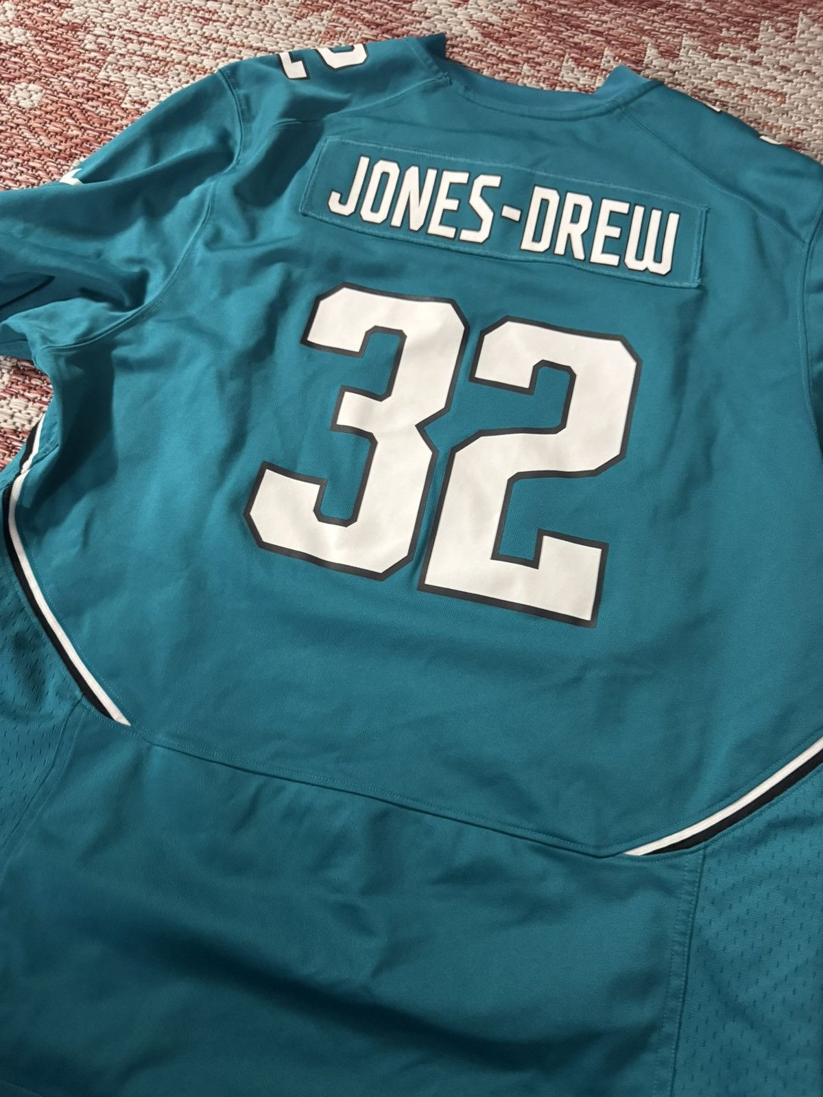 Nike Nike Jackson Jaguars Football Jersey Sz XXL Jones Drew Size US XXL / EU 58 / 5 - 4 Thumbnail