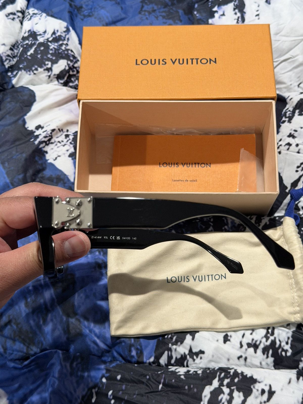 Louis Vuitton Louis Vuitton Shades / Sunglasses Black and silver Size ONE SIZE - 4 Thumbnail