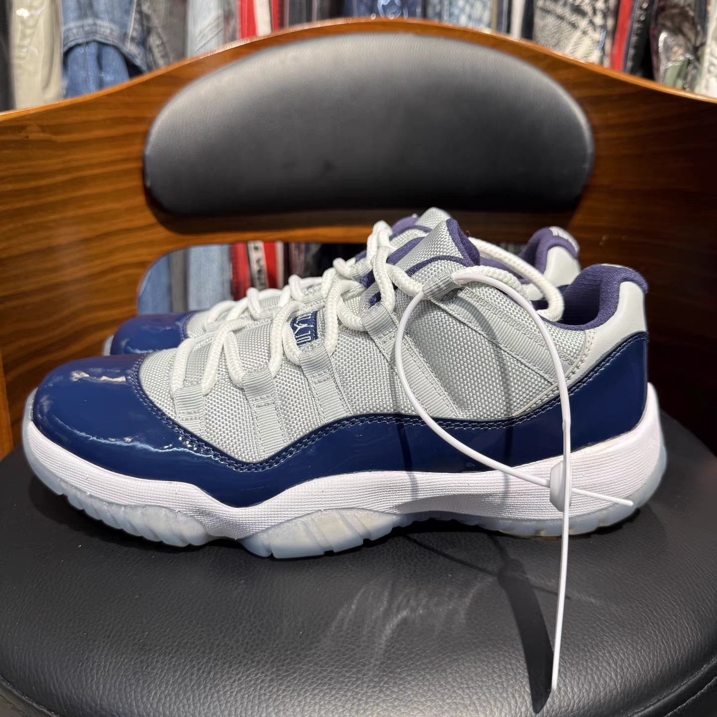 Nike Air Jordan 11 Georgetown White & Blue K15 Size US 8 / EU 41 - 6 Thumbnail