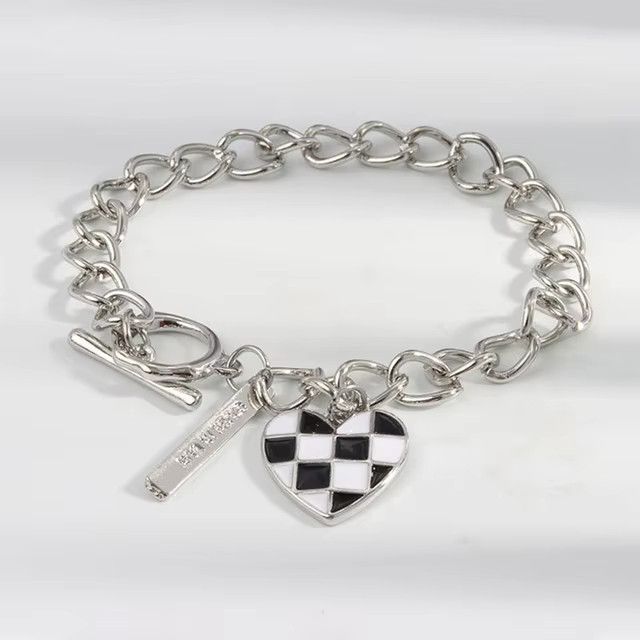 Jewelry Love Heart Pendant OT Clasp Bracelets Size ONE SIZE - 5 Thumbnail
