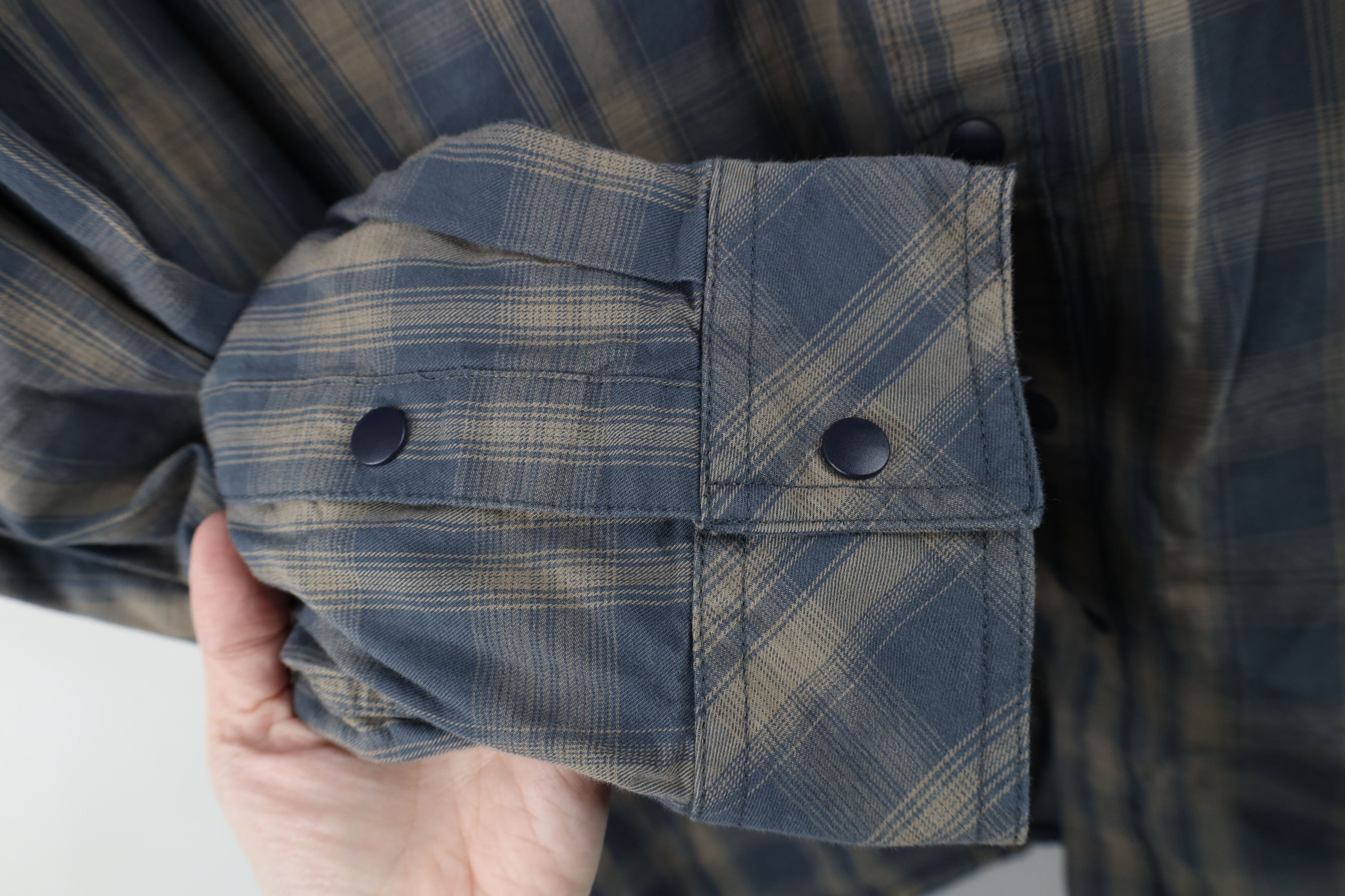 Vintage 5.11 Tactical Series Flannel Snap Button Shirt Plaid Gray Size US L / EU 52-54 / 3 - 6 Thumbnail