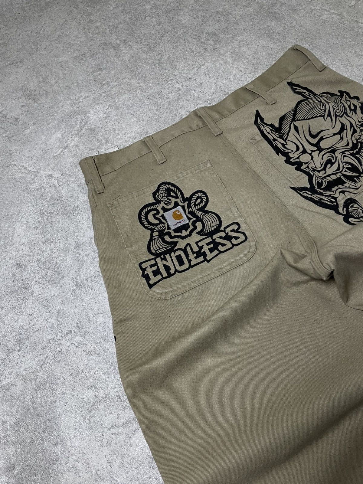 Carhartt 👺ONI/Yokai YAKUZA Y2K Carhartt Castom RARE Vinage Skull☠️ Size US 31 - 10 Thumbnail