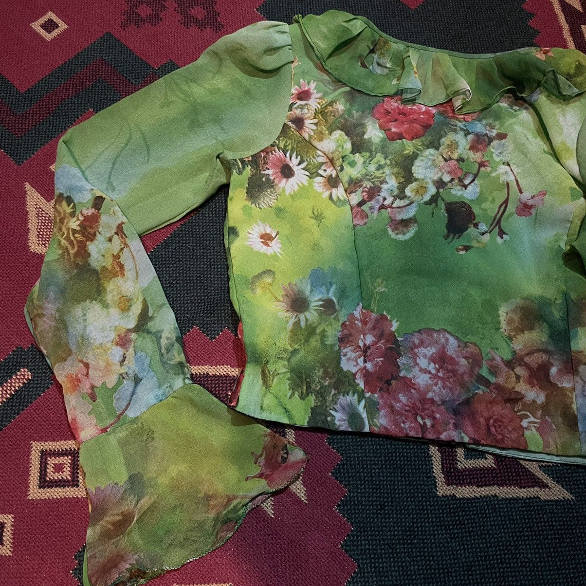 20471120 × Japanese Brand × Vintage Japanese Psychedelic Floral Silk Crop Top Size S / US 4 / IT 40 - 7 Thumbnail