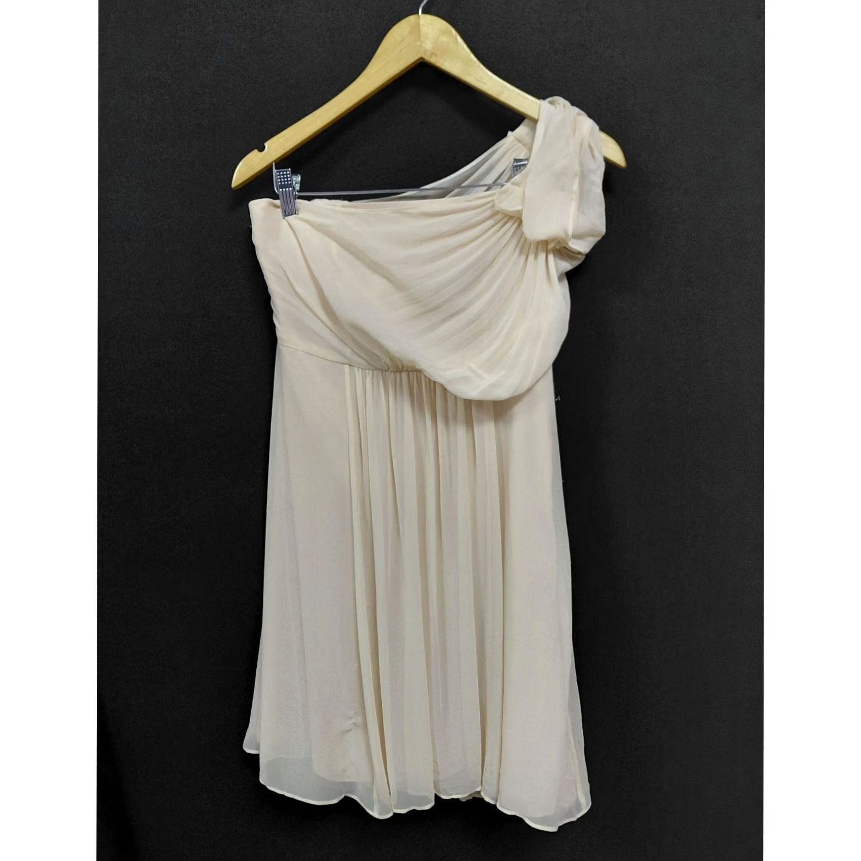 Ann Taylor ANN TAYLOR PETITES Silk One Shoulder Dress Cream Solid Sleeveless Women Size 2P Size XS / US 0-2 / IT 36-38 - 2 Thumbnail