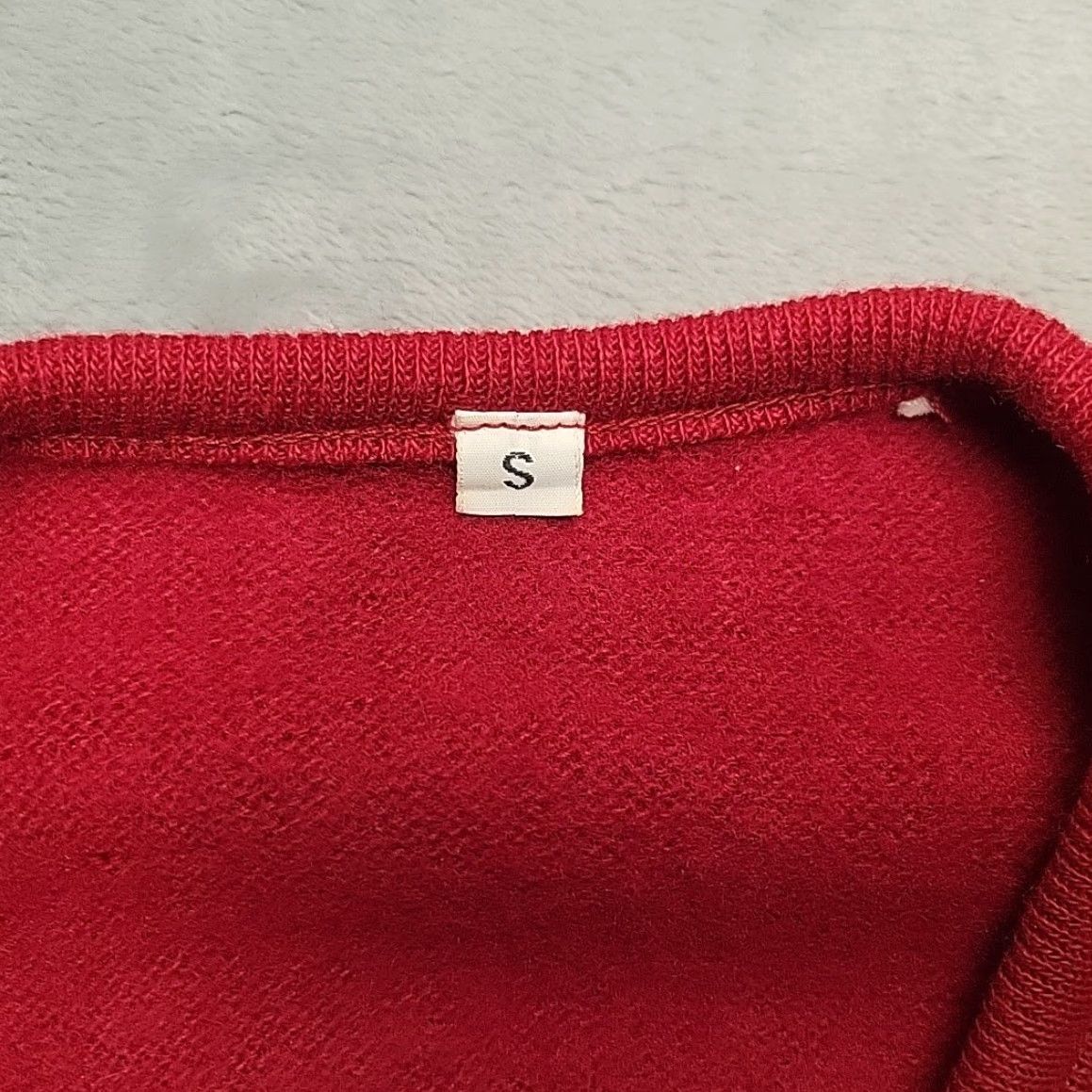 Vintage VINTAGE Florence Carlton Sweater Womens S Red Knit 70s 80s Varsity Montana USA Florence Carlton Sweater Womens S Red Knit 70s 80s Varsity Montana USA Size S / US 4 / IT 40 - 5 Thumbnail