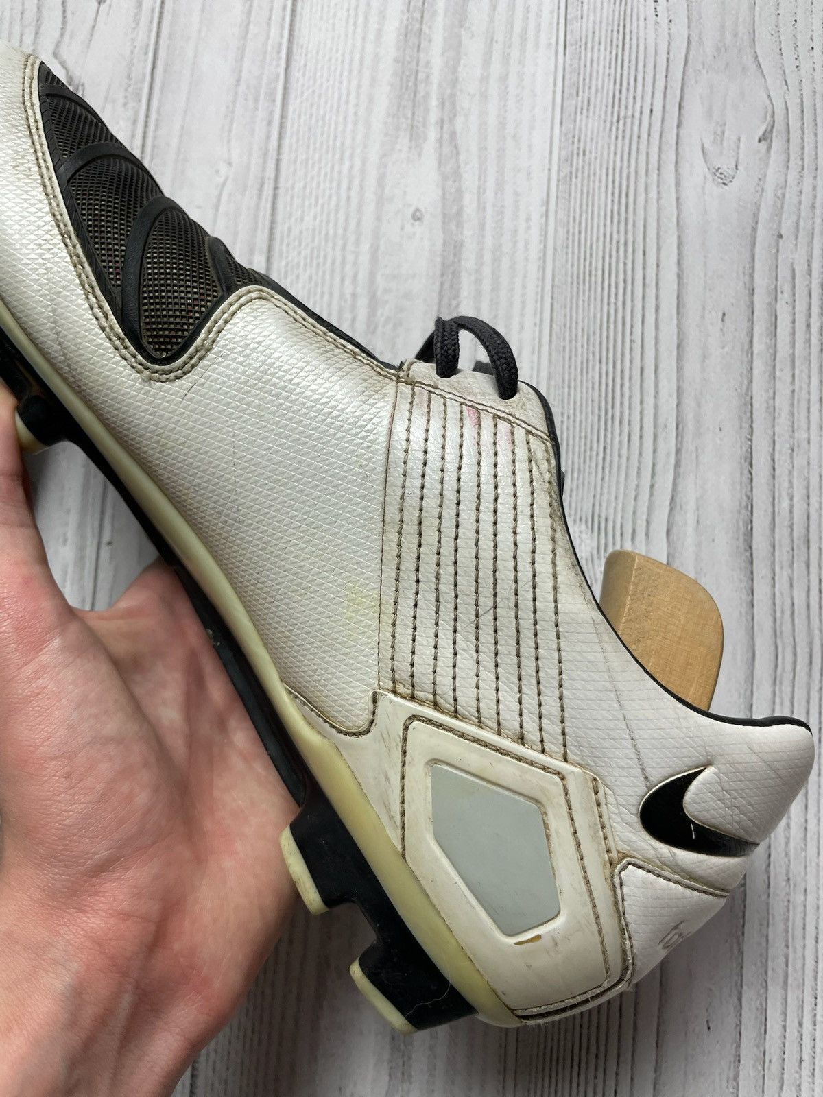 Nike × Vintage Vintage Nike total 90 boots white soccer boots Size US13 Size US 13 / EU 46 - 10 Thumbnail