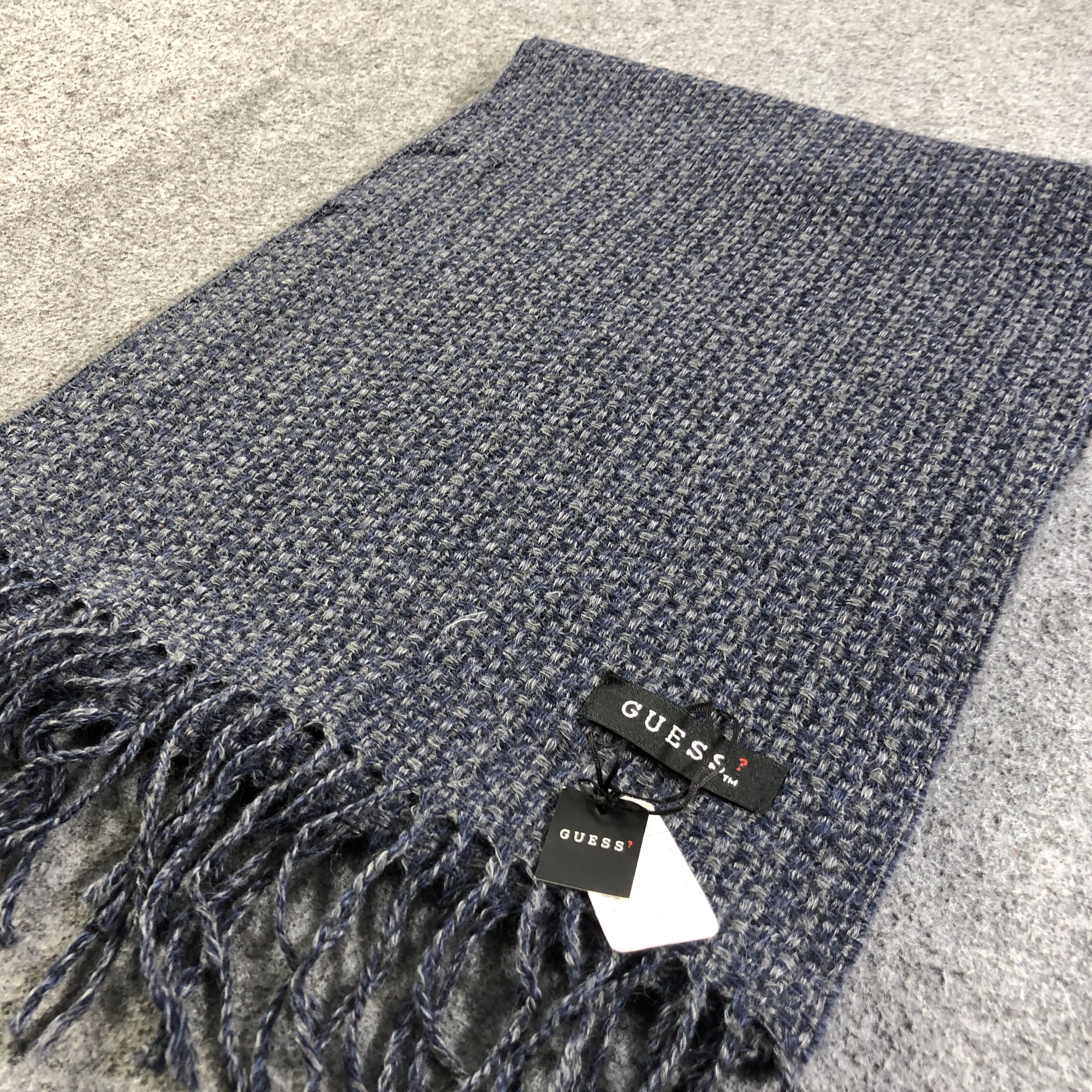 Guess NWT Guess Wool Scarf Muffler V1279 Size ONE SIZE - 3 Thumbnail