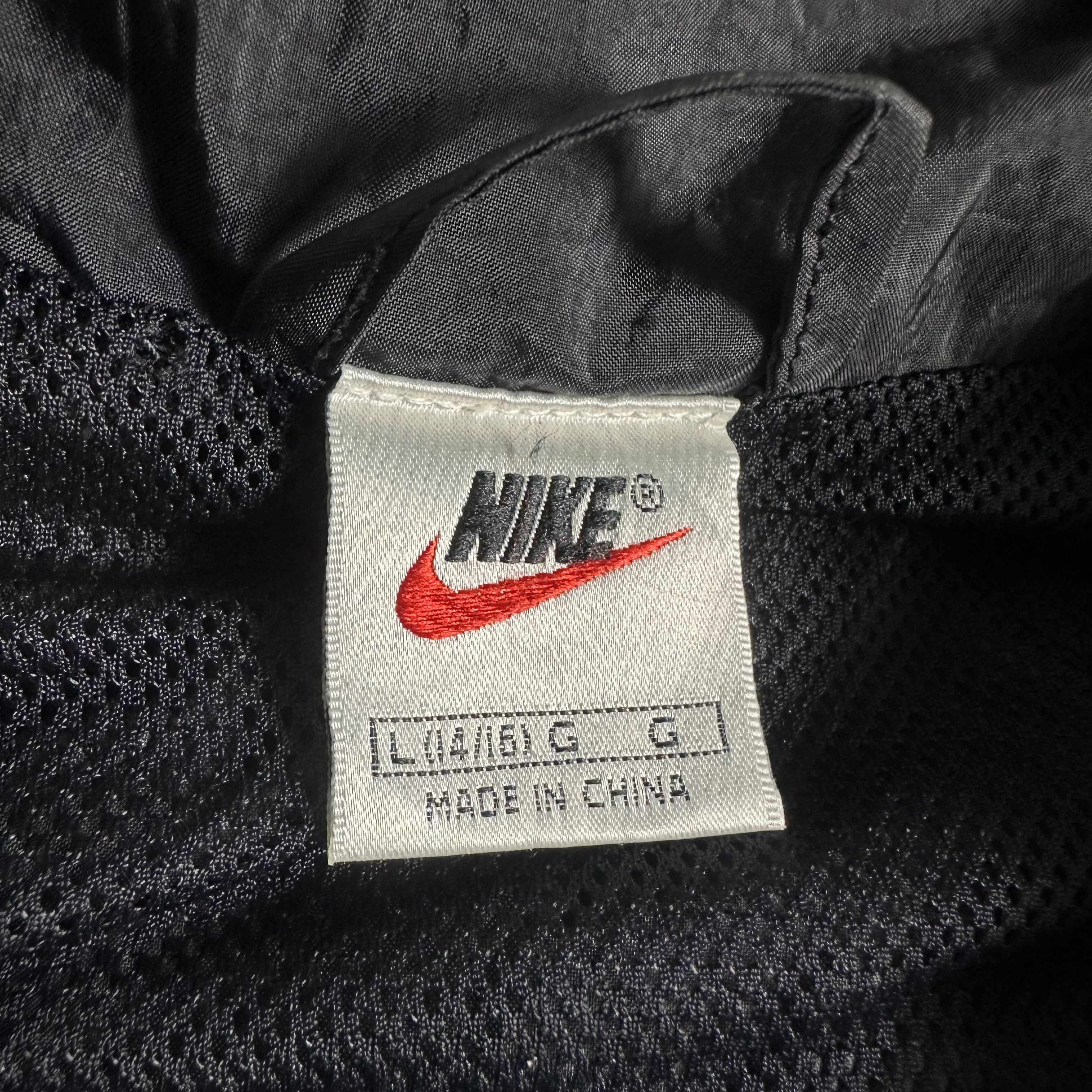 Nike 🔥RARE🔥Vintage 90s Nike Swoosh Windbreaker Jacket Size US L / EU 52-54 / 3 - 5 Thumbnail