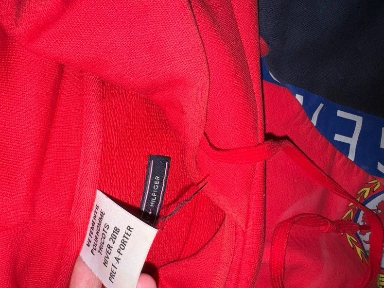 Vetements Vetements x Tommy Hilfiger 2018 collaboration hoodie sweat Size US S / EU 44-46 / 1 - 4 Thumbnail