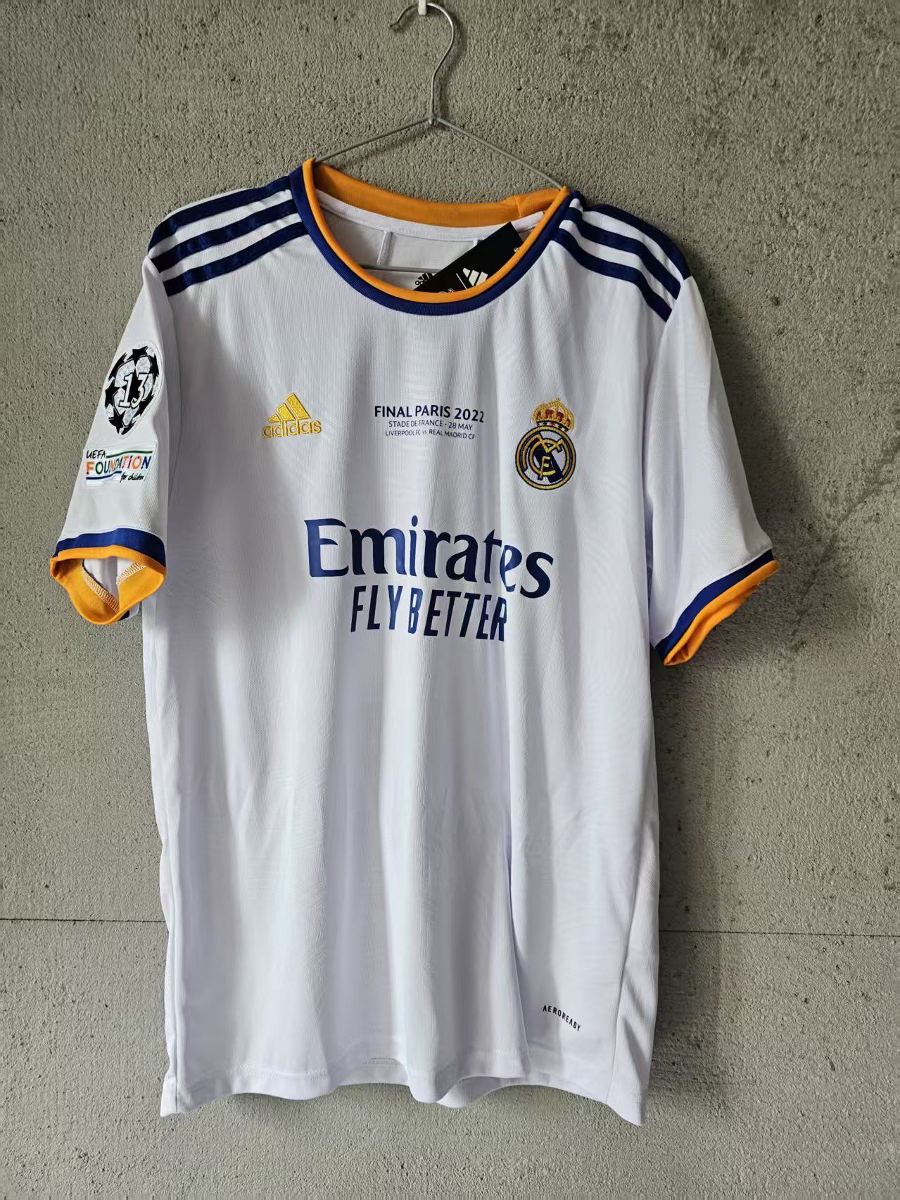 Other 2022 Real Madrid #9 Karim Benzema Jersey Home Size US XL / EU 56 / 4 - 2 Thumbnail