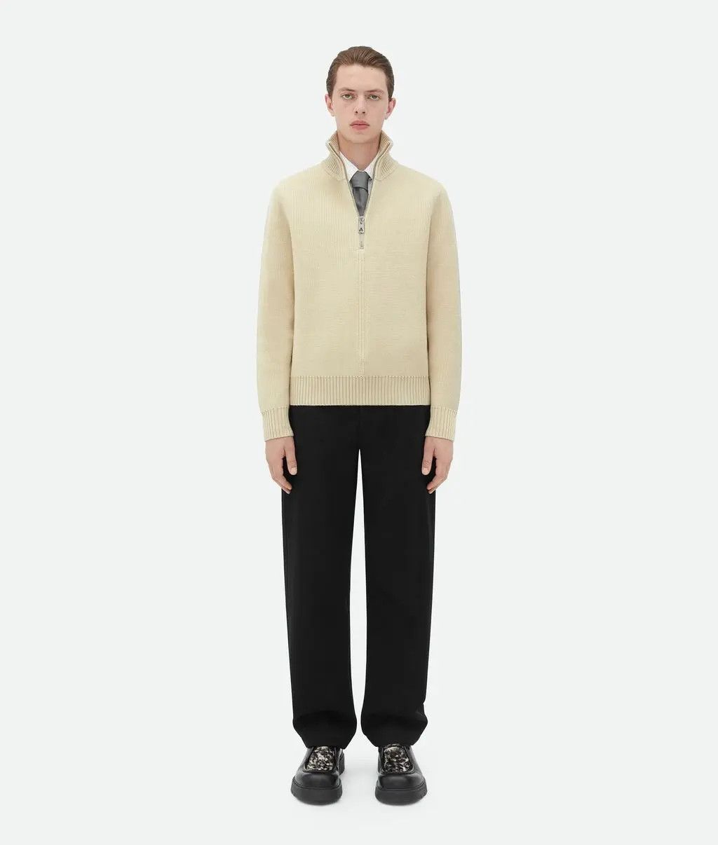 o1bcso1str1025 Wool Zippered Jumper in Beige
