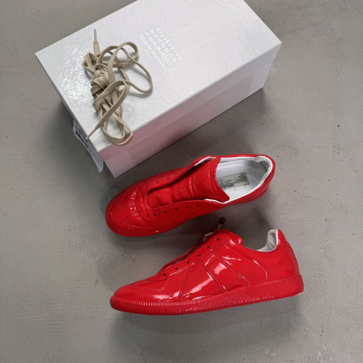 Maison Margiela Maison Margiela Replica Size US 9.5 / EU 42-43 - 1 Thumbnail