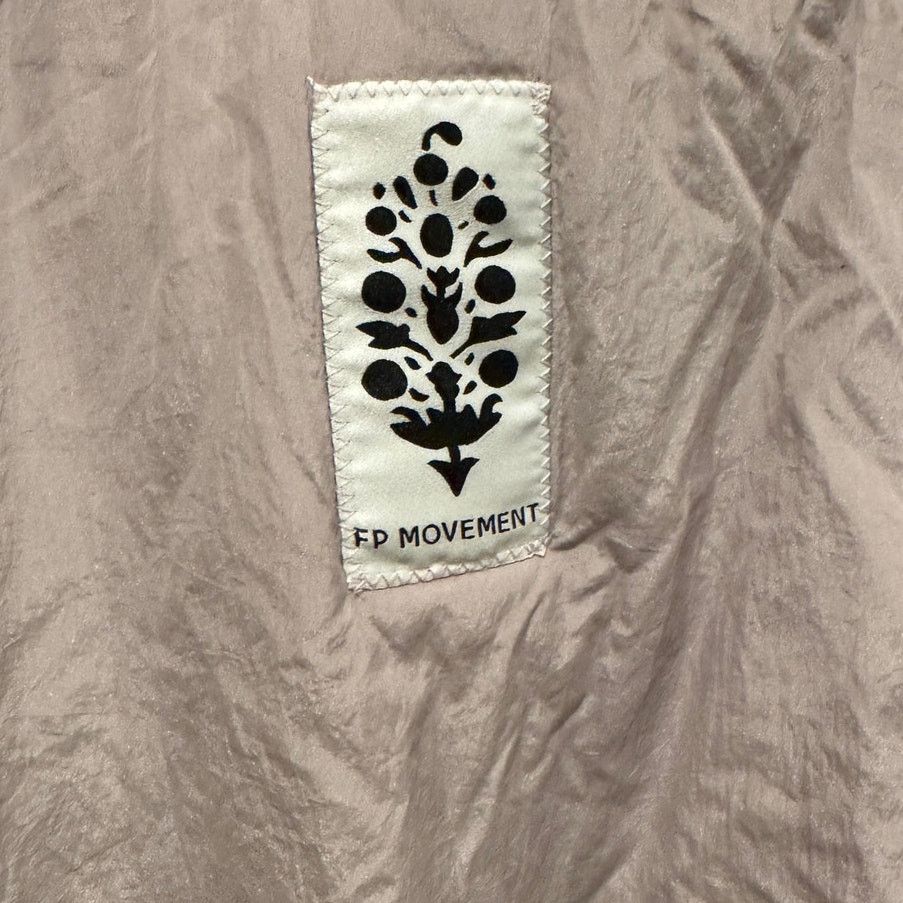 Free People NWT Free People In A Pillow Packable Puffer Pullover Size L Size L / US 10 / IT 46 - 12 Thumbnail