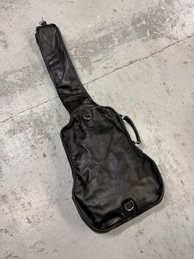 Maison Margiela 2012 Maison Margiela H&M Black Guitar Leather Bag Size ONE SIZE - 4 Thumbnail