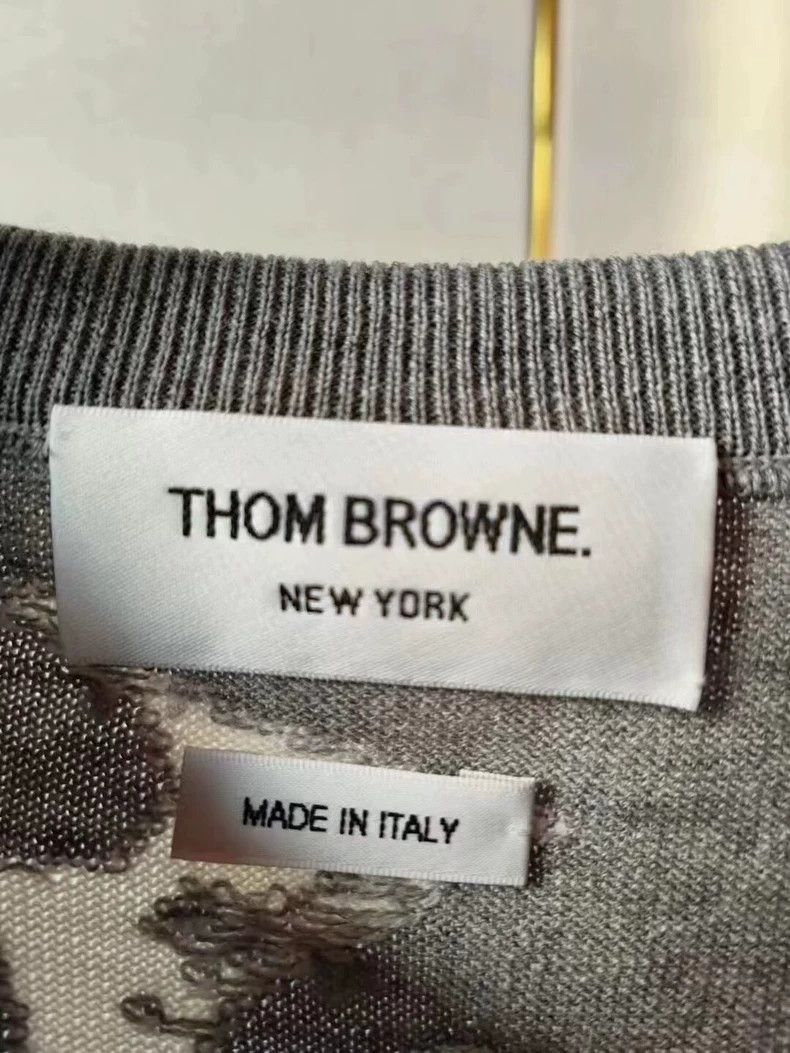 Thom Browne Thom Browne A wool cardigan Size US XL / EU 56 / 4 - 3 Thumbnail