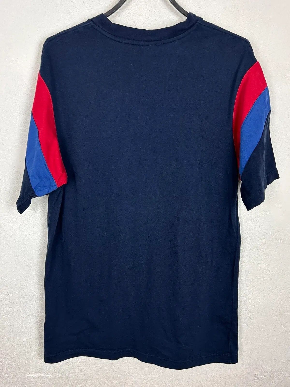 Nike 00s Vintage Nike Team FC Barcelona 1899 Center Logo T-Shirt Size US L / EU 52-54 / 3 - 6 Thumbnail