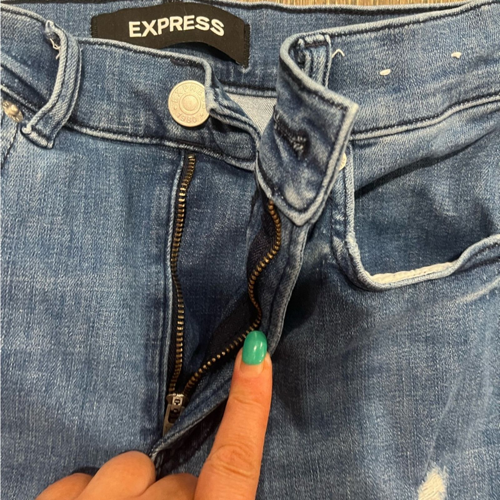 Express Express Jeans Ankle Legging High Rise Hyper Stretch Size 27" / US 4 / IT 40 - 6 Thumbnail