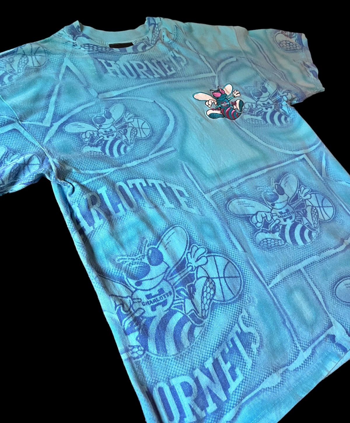 image of 90’Snba Charlotte Hornets Magic Johnson T’S Shirt Size M (L) in Blue, Men's