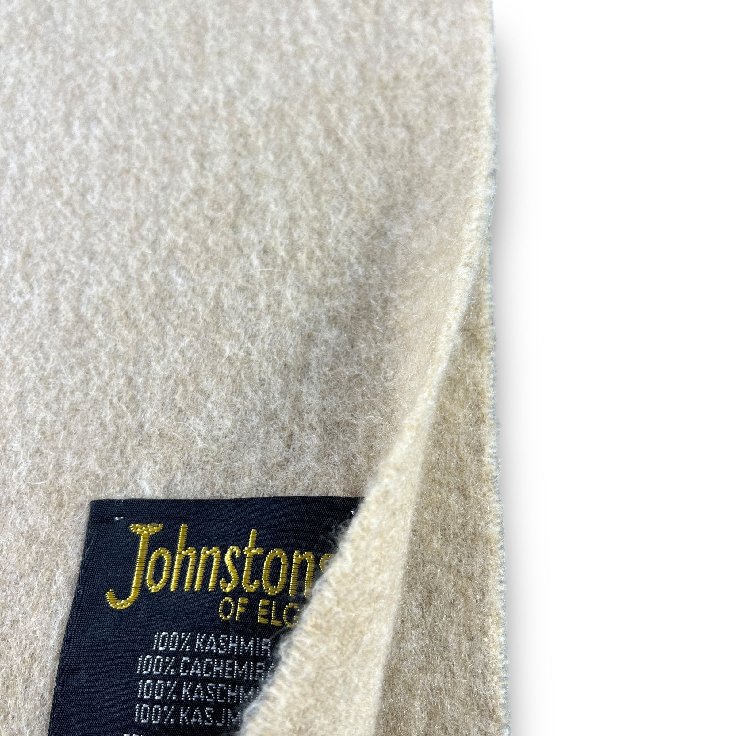 Johnstons Of Elgin Johnstons Of Elgin Scarf / Muffler / Neckwear T1435 Size ONE SIZE - 6 Thumbnail