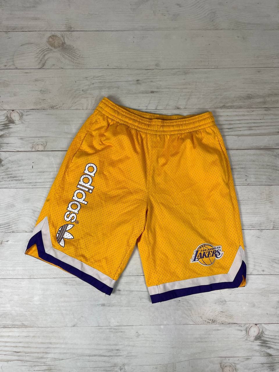 Adidas Adidas Los Angeles Lakers NBA Basketball Shorts Size US 36 / EU 52 - 1 Thumbnail