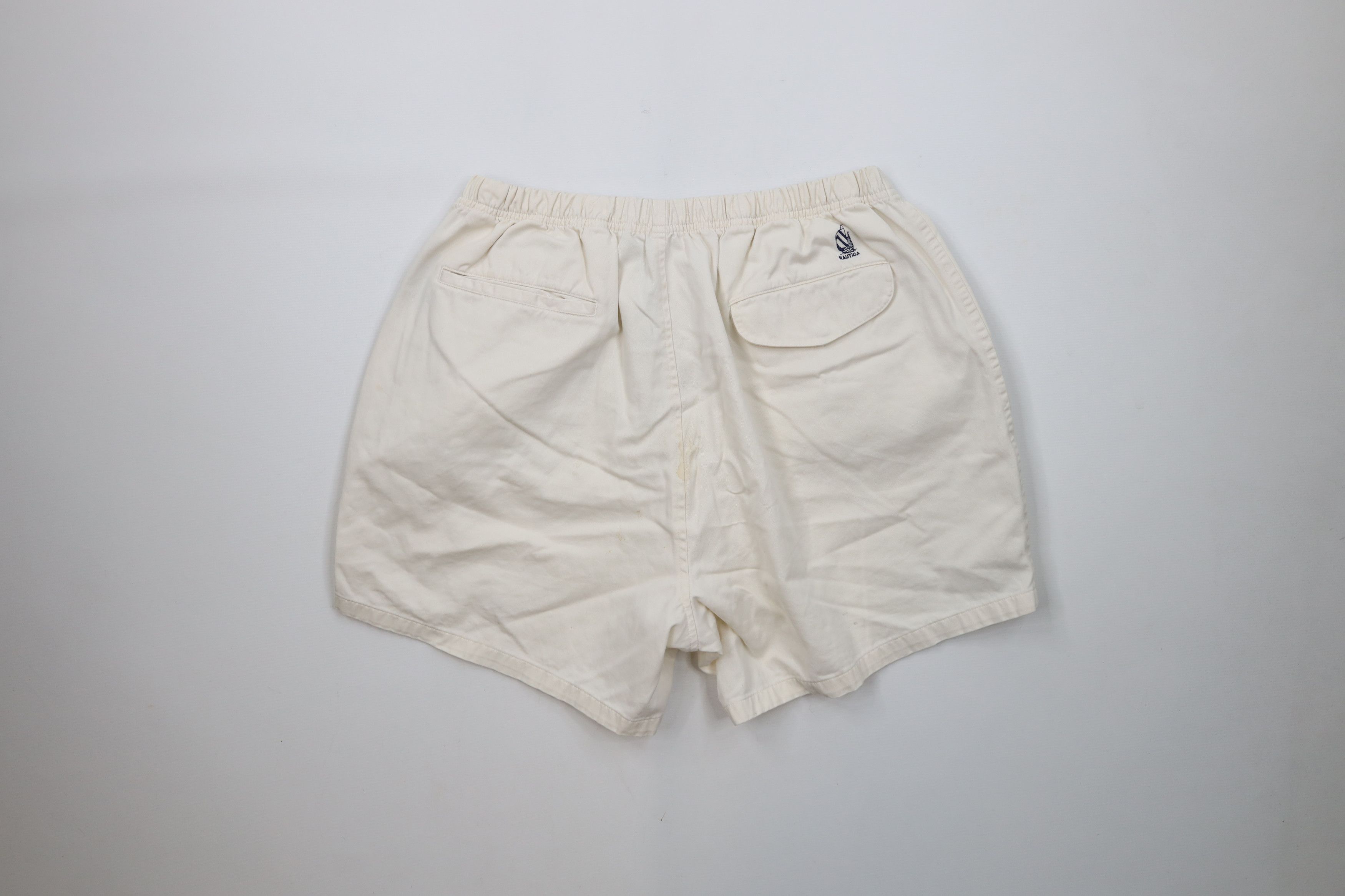 Nautica × Vintage Vintage 90s Nautica Above Knee Shorts Cream Cotton Size US 34 / EU 50 - 10 Thumbnail