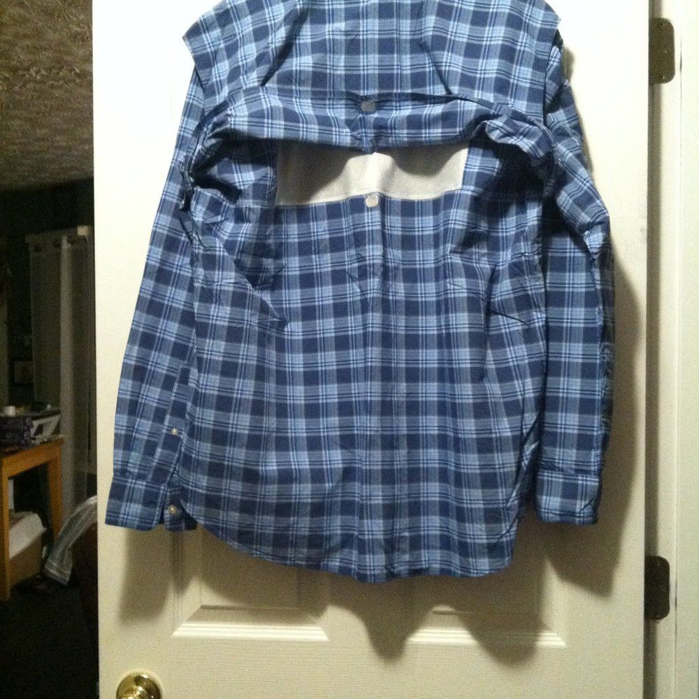 Vineyard Vines VINEYARD VINES MEN'S BLUE 96%NYLON4%POLYESTER CASUAL SHIRT L Size US L / EU 52-54 / 3 - 4 Thumbnail