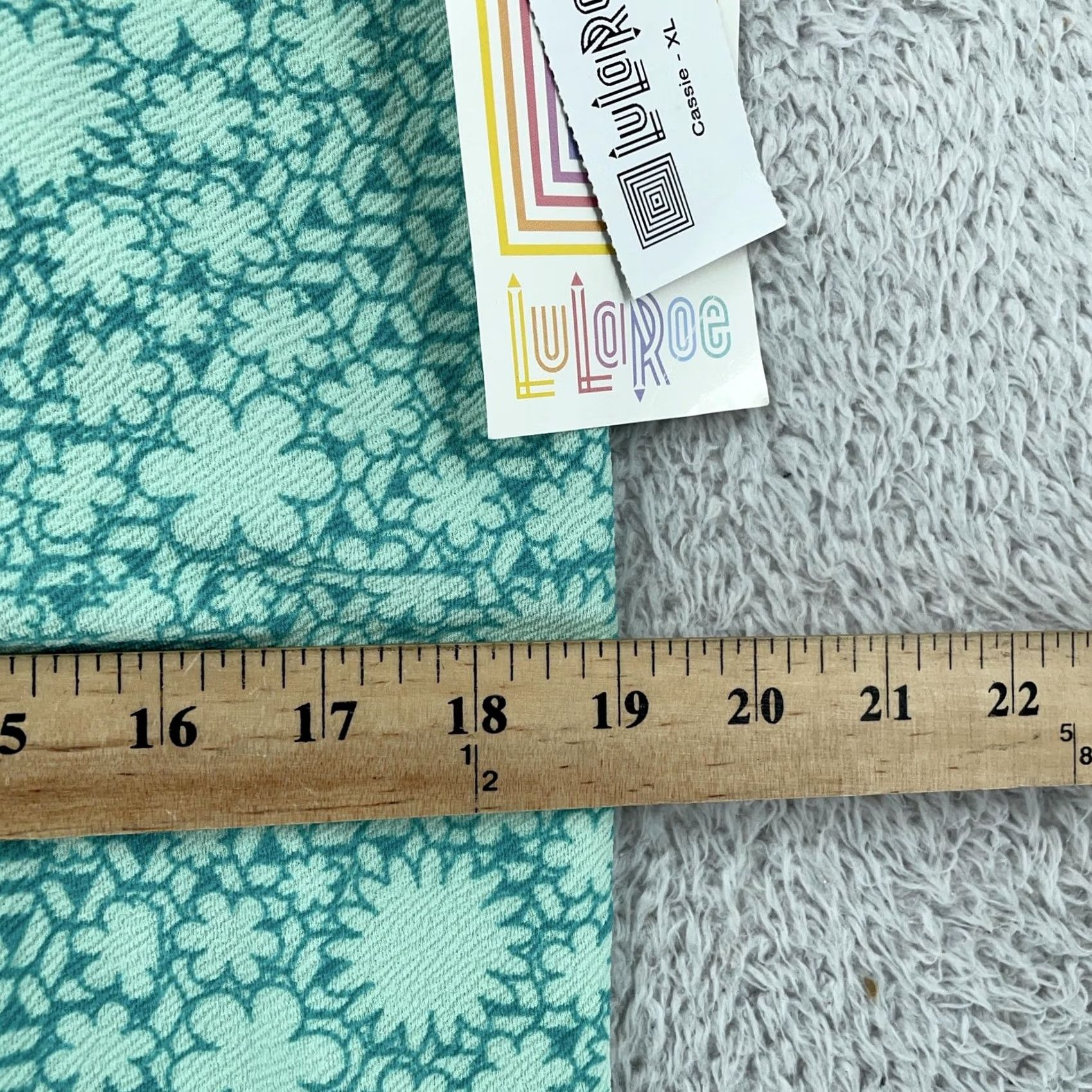 Vintage LuLaRoe Skirt Womens XL Green Teal Floral Knit Pencil Stretch elastic Waist Pull On Knee Length Vintage Cassie Size 40" / US 18 - 6 Thumbnail