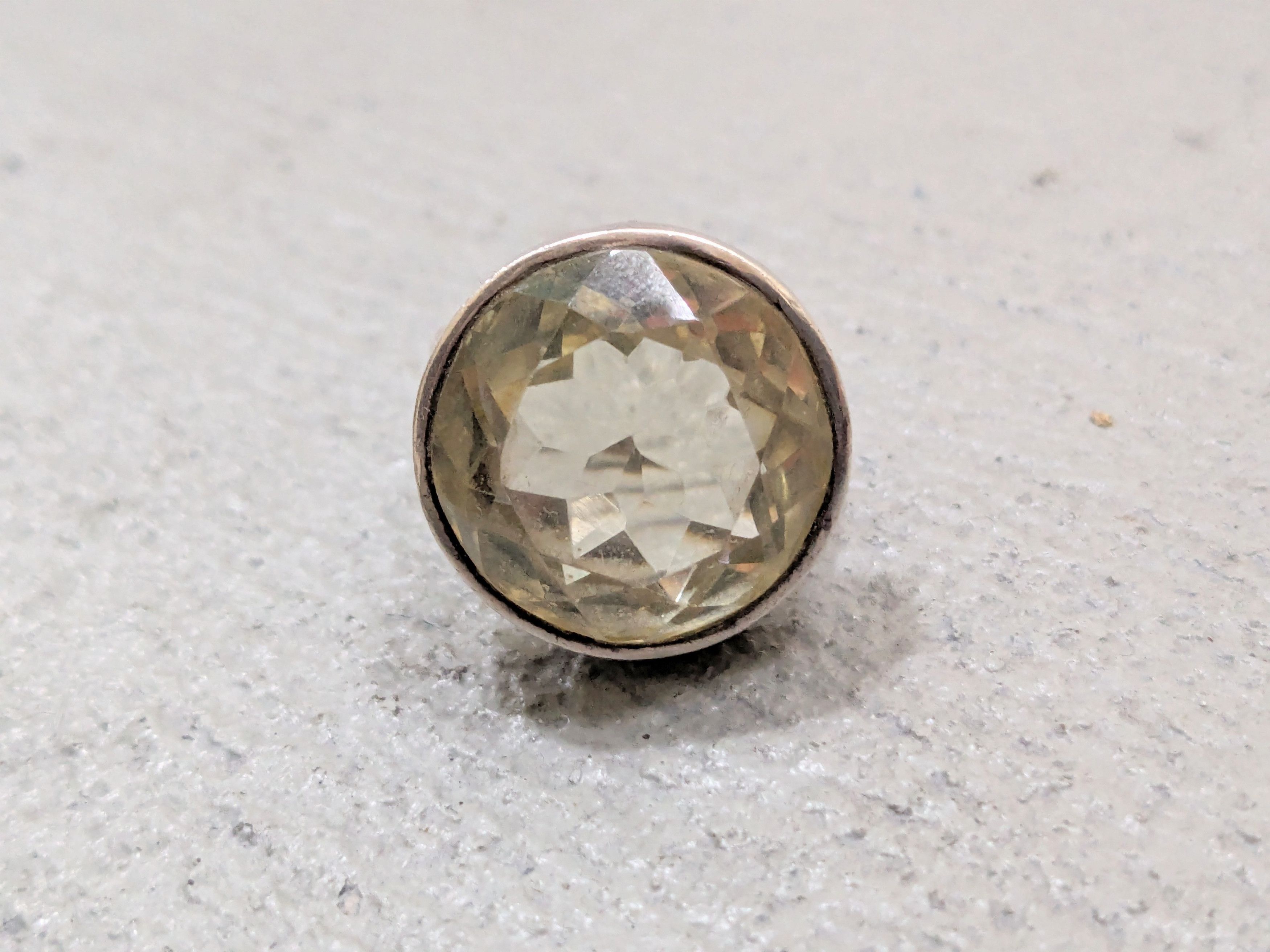 Jewelry × Vintage Sterling Silver Ring Size 7.5 Citrine Round Modern Cocktail Size ONE SIZE - 2 Thumbnail